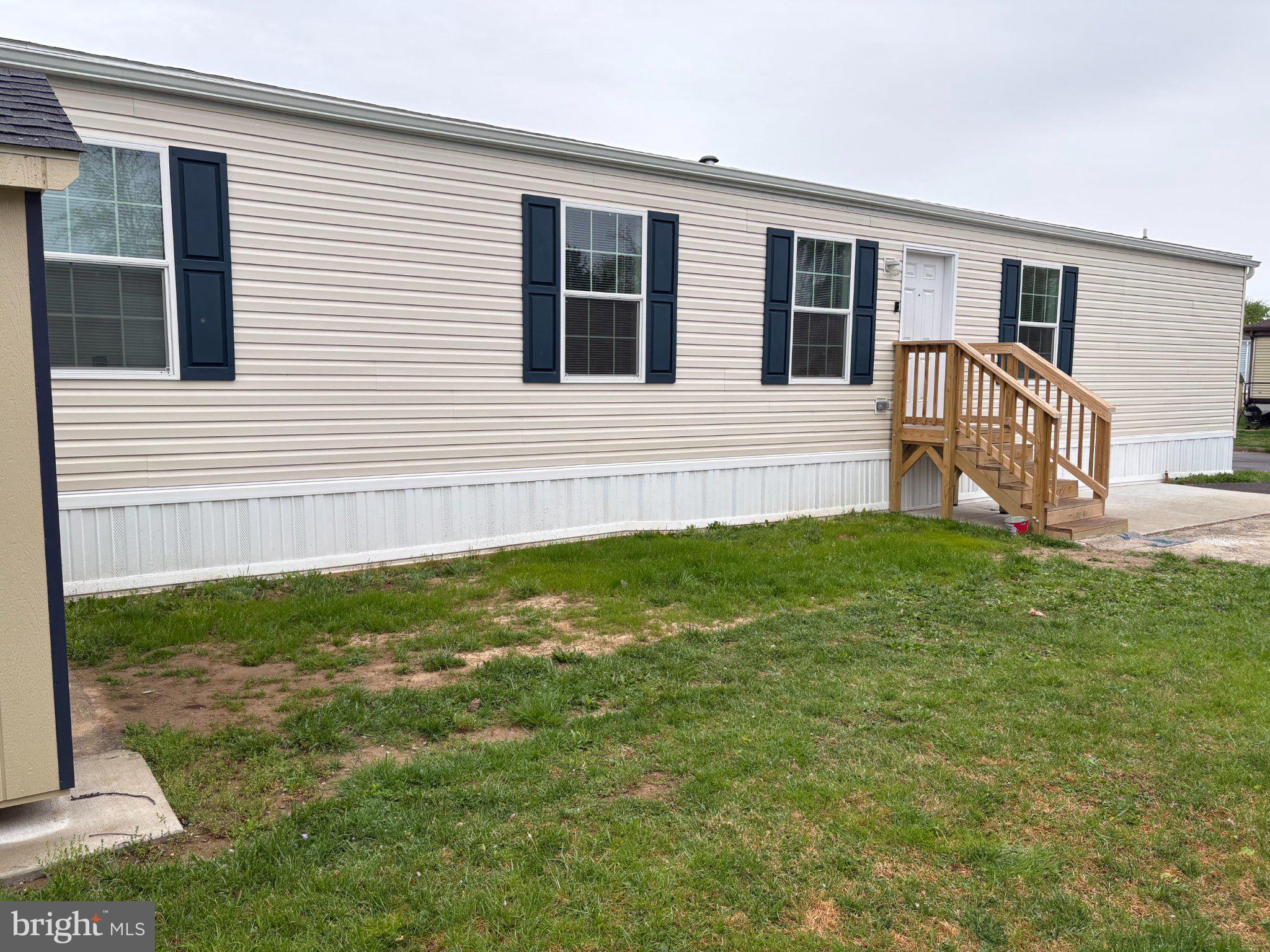 PENNWOOD CROSSING - Residential