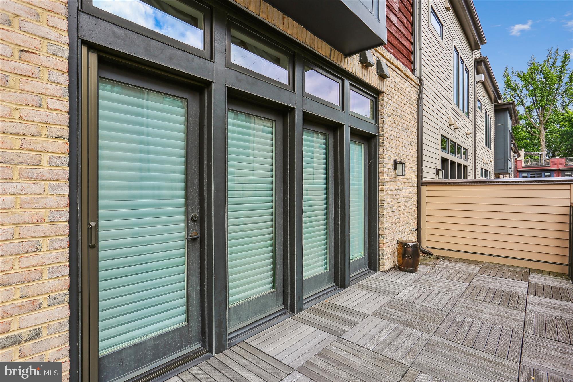 GROSVENOR HEIGHTS - Residential