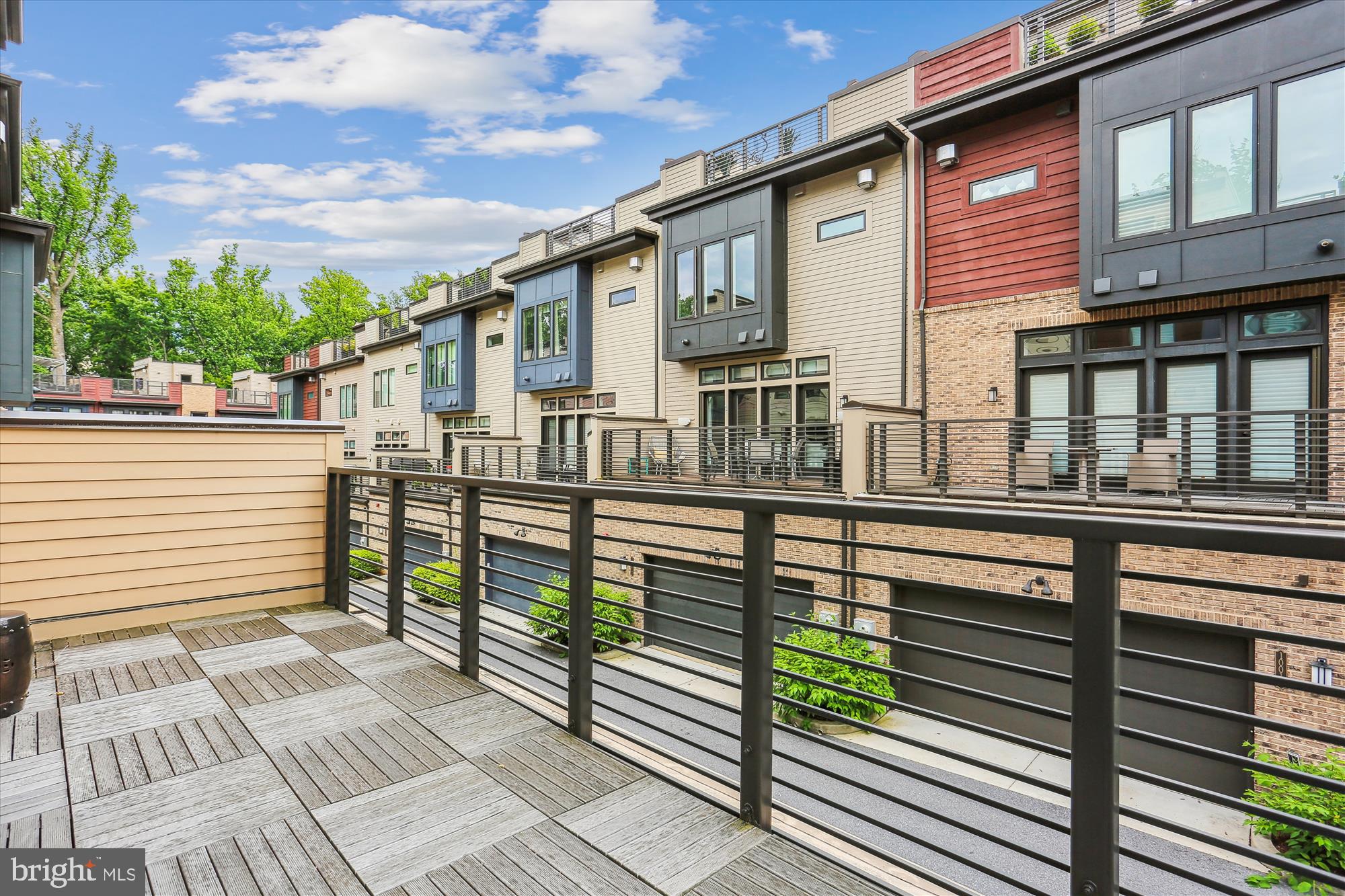 GROSVENOR HEIGHTS - Residential