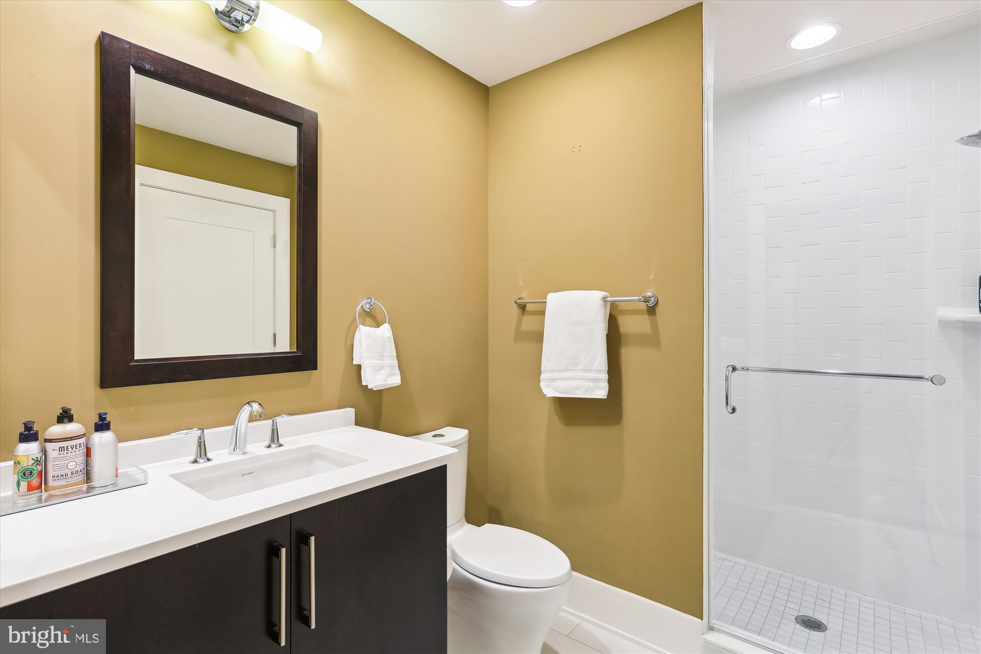 GROSVENOR HEIGHTS - Residential