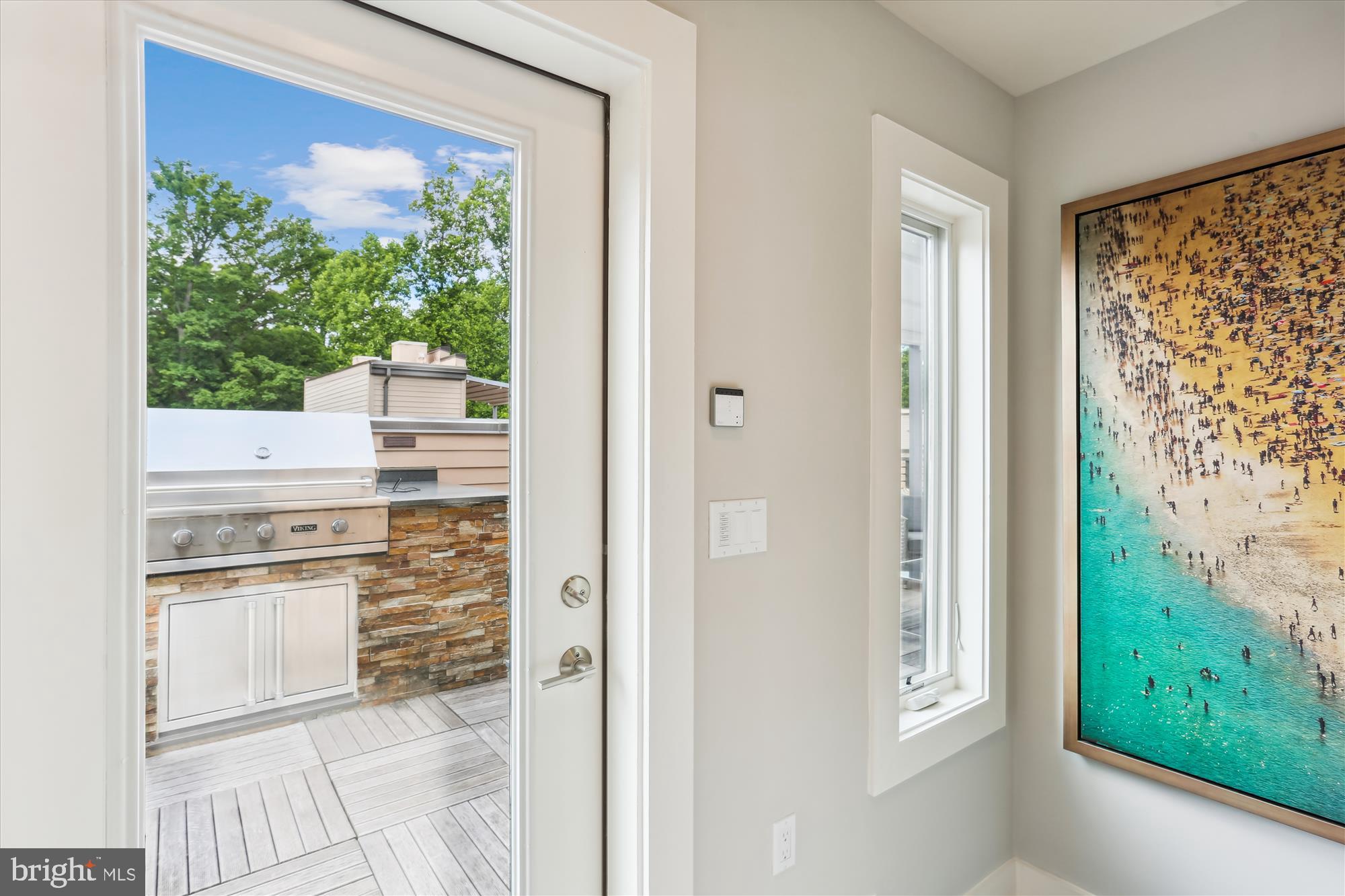 GROSVENOR HEIGHTS - Residential