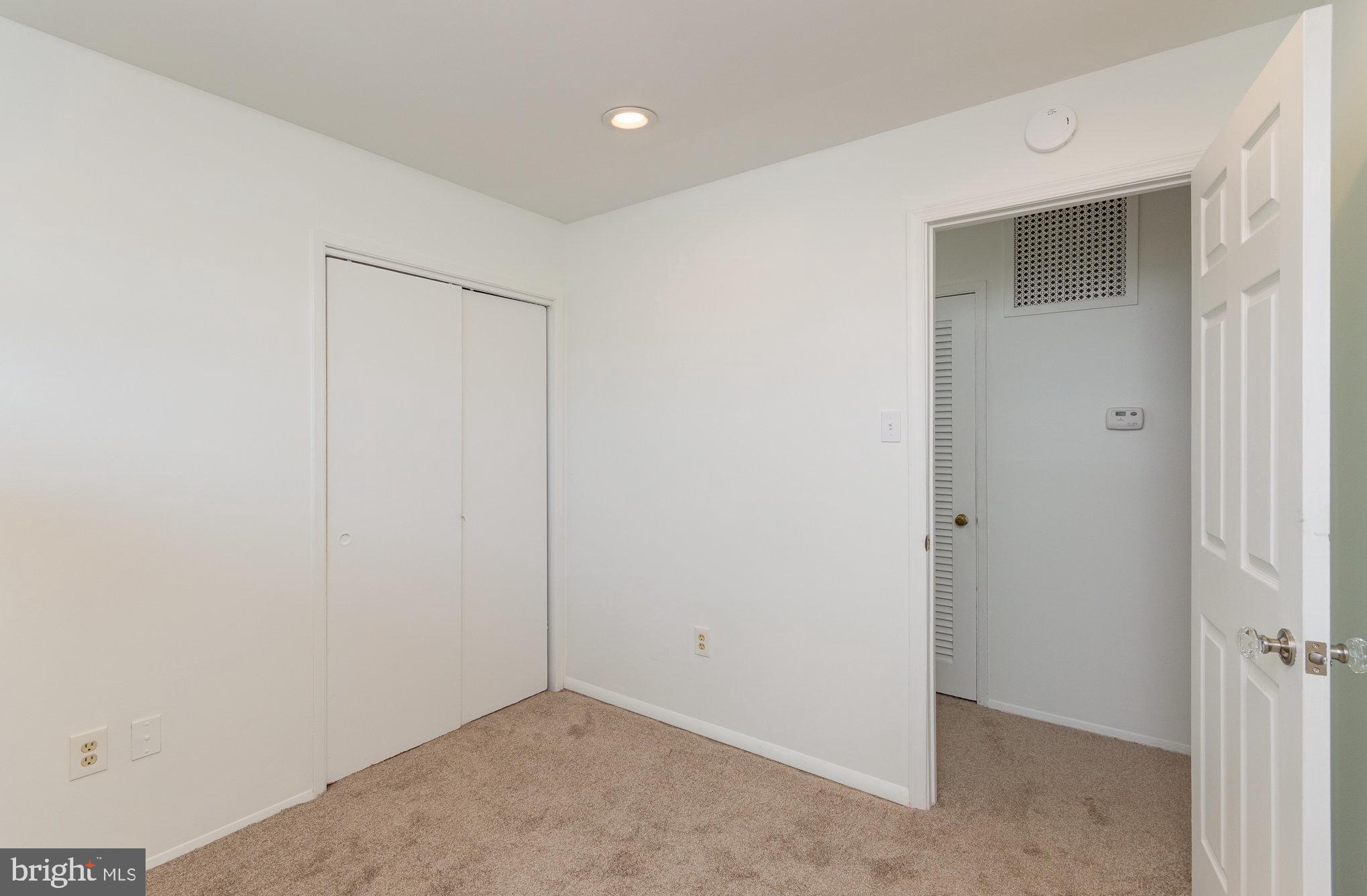 ROSE HILL FARMS - Residential Lease