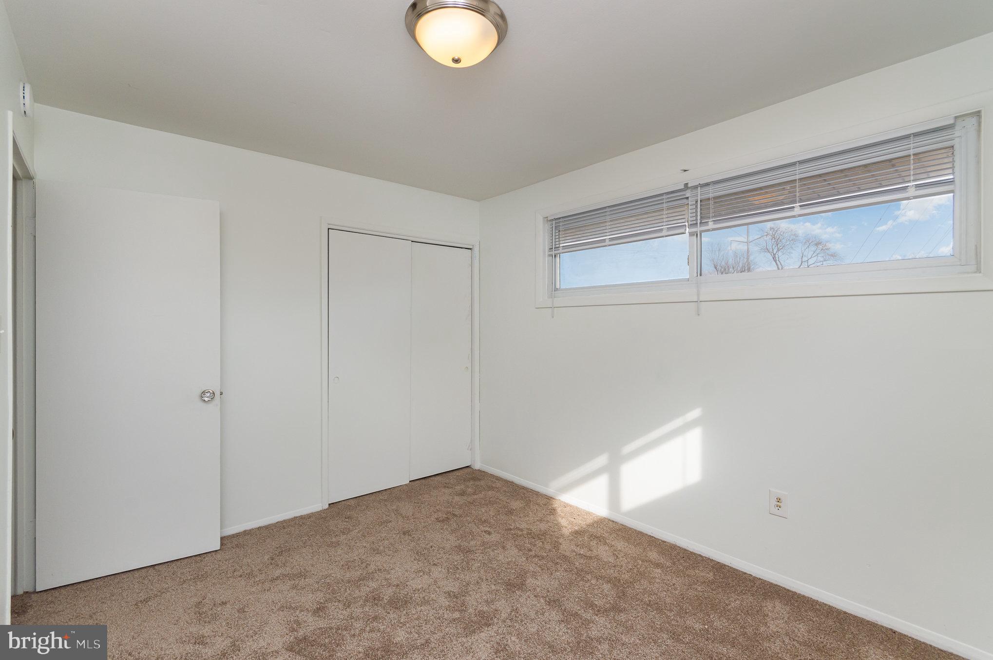 ROSE HILL FARMS - Residential Lease