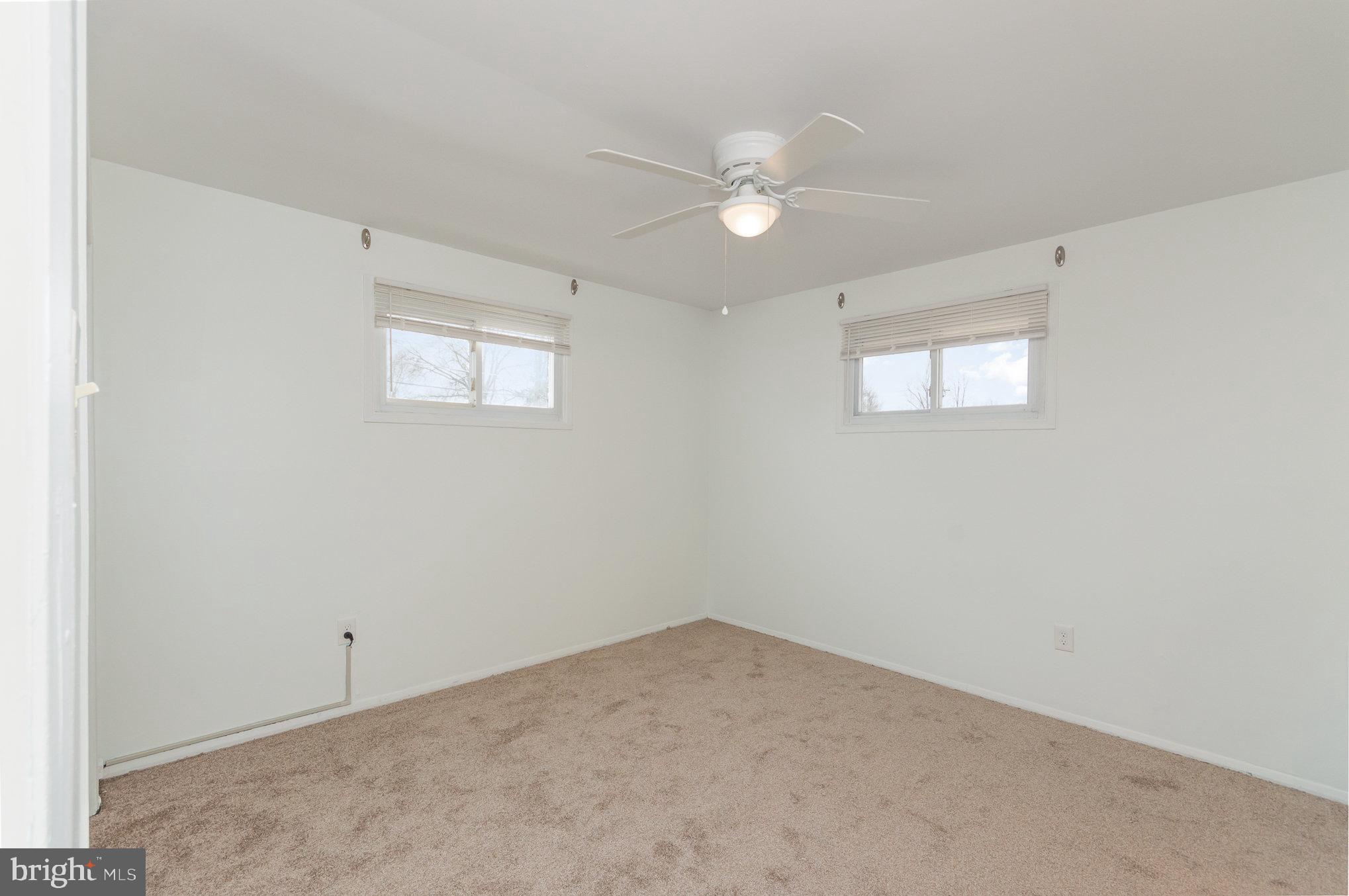 ROSE HILL FARMS - Residential Lease