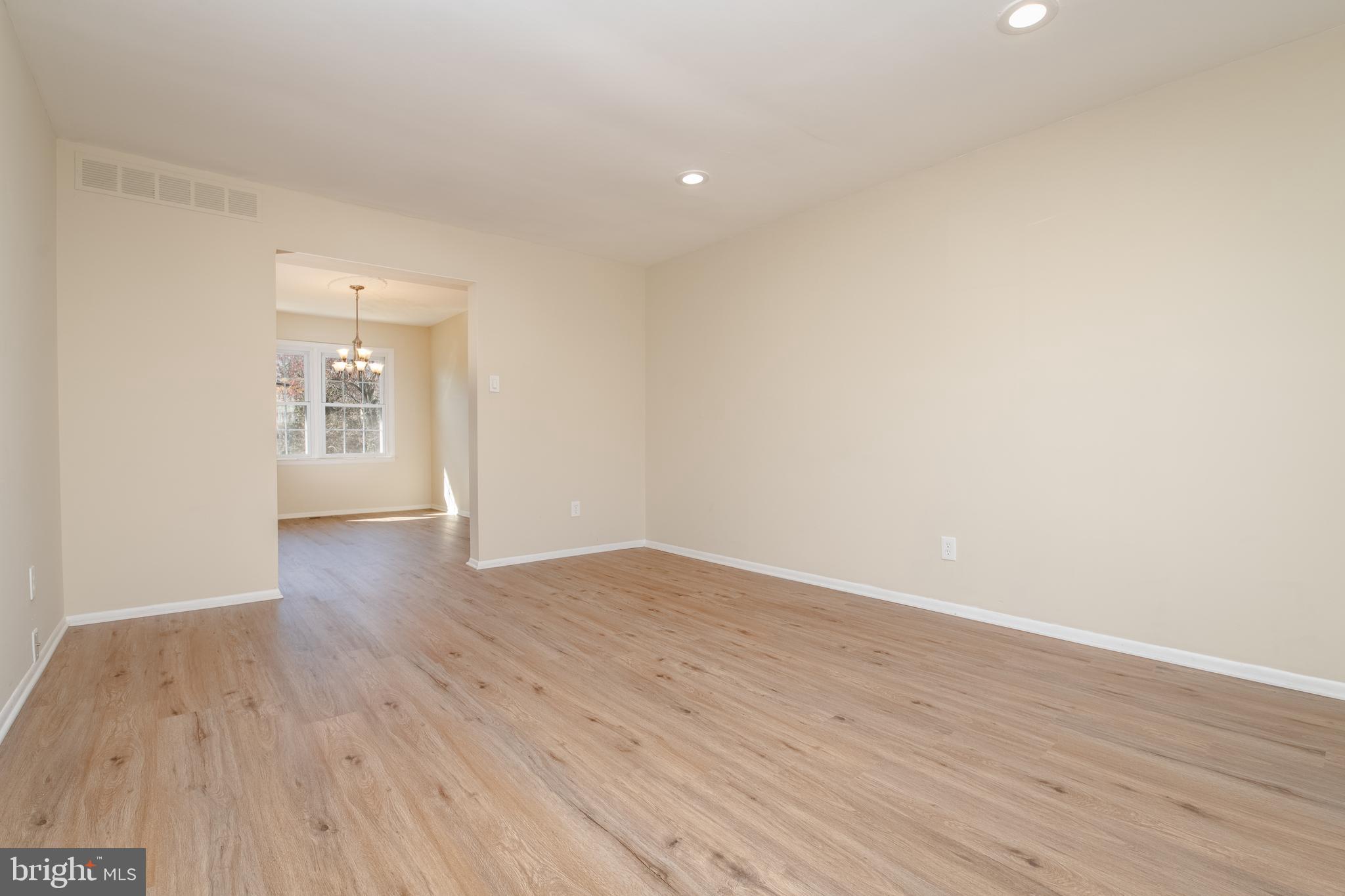 BELMONT - Residential