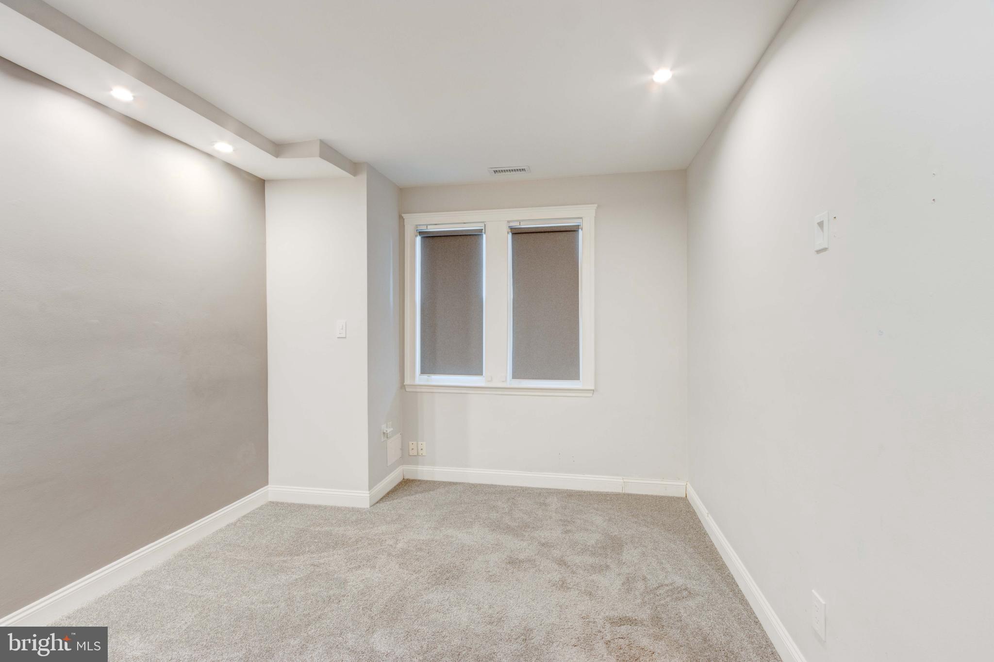 JACOB GREASLEY - Residential