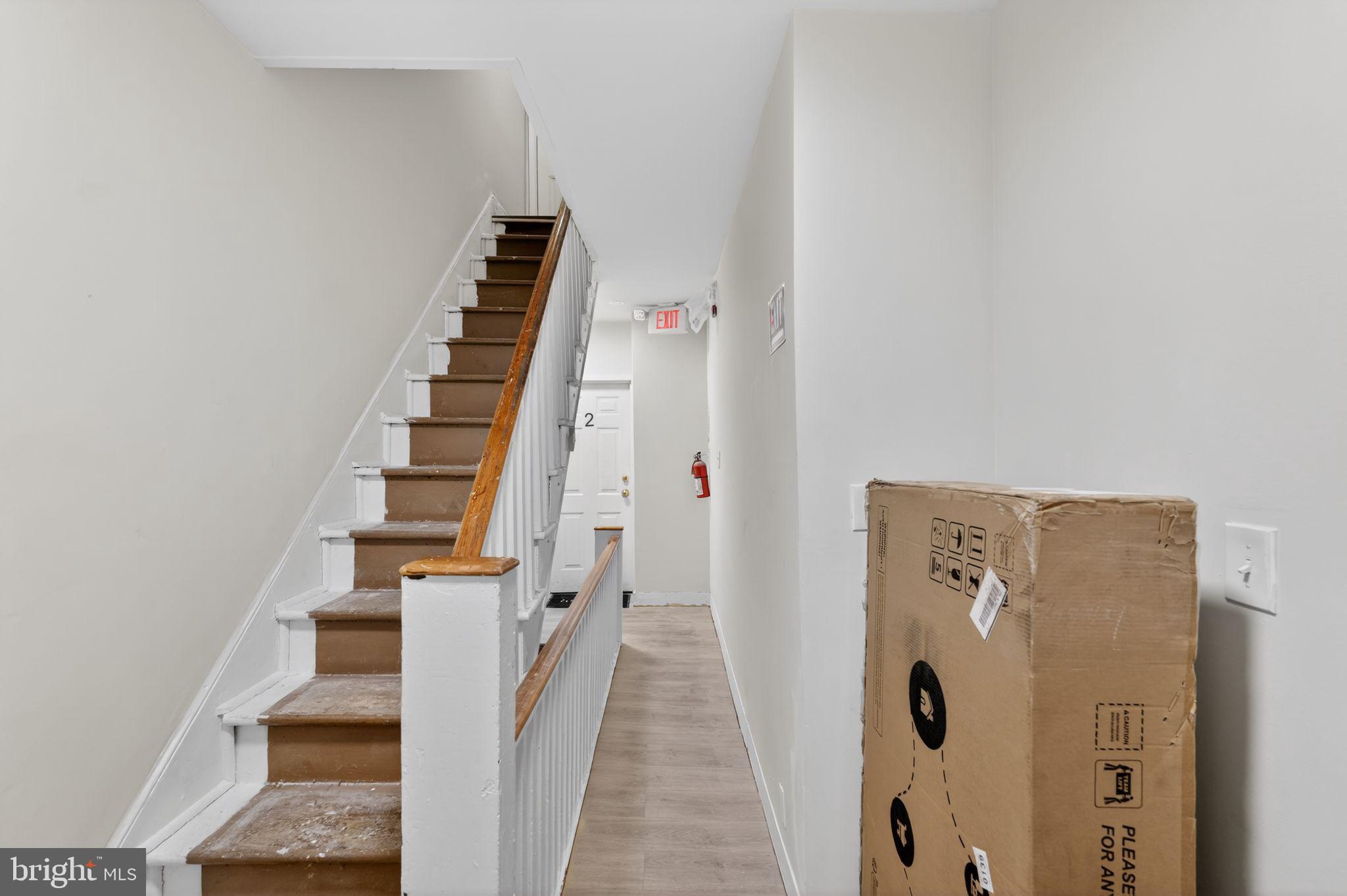 PASSYUNK SQUARE - Commercial Sale