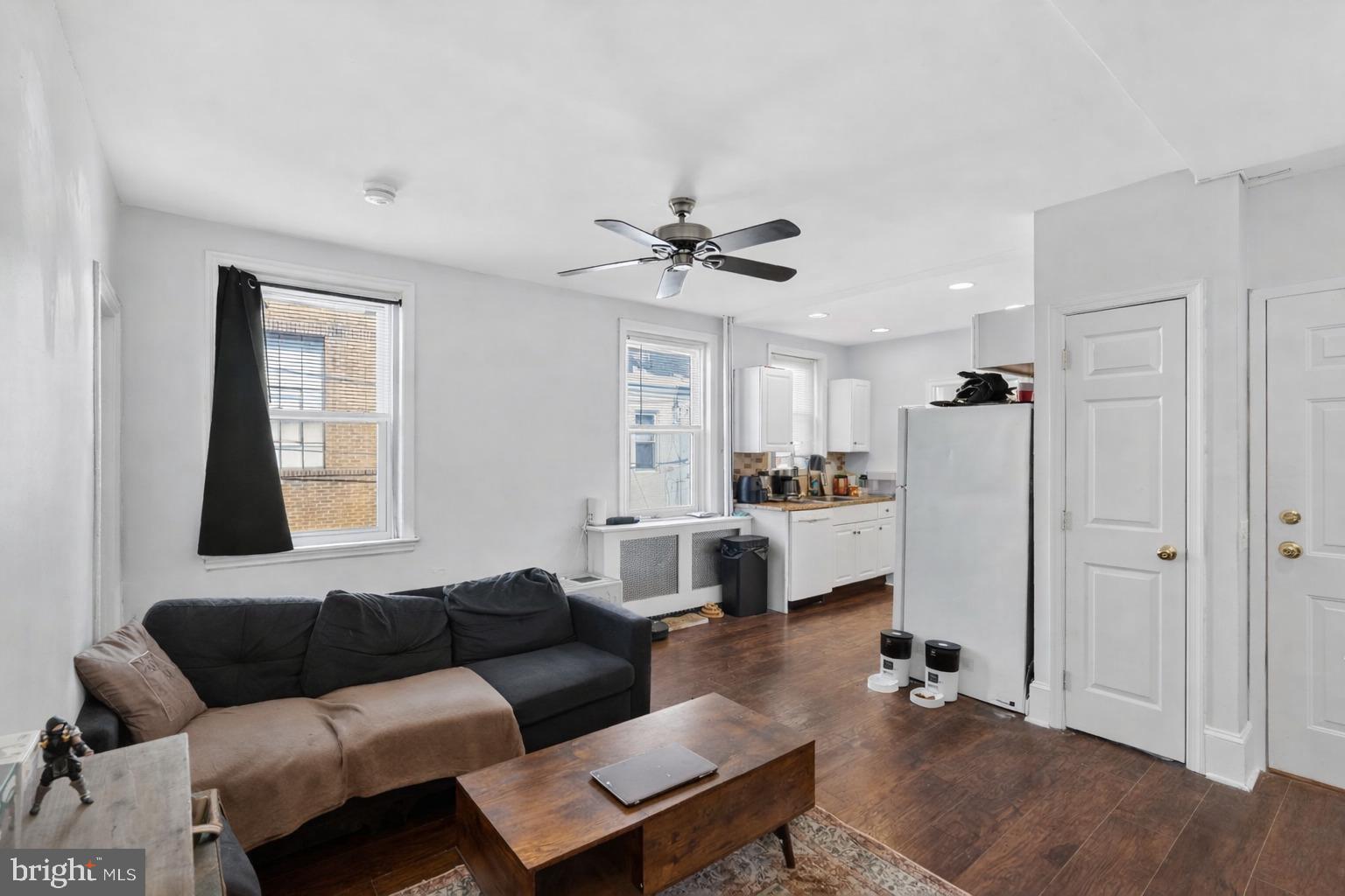 PASSYUNK SQUARE - Commercial Sale