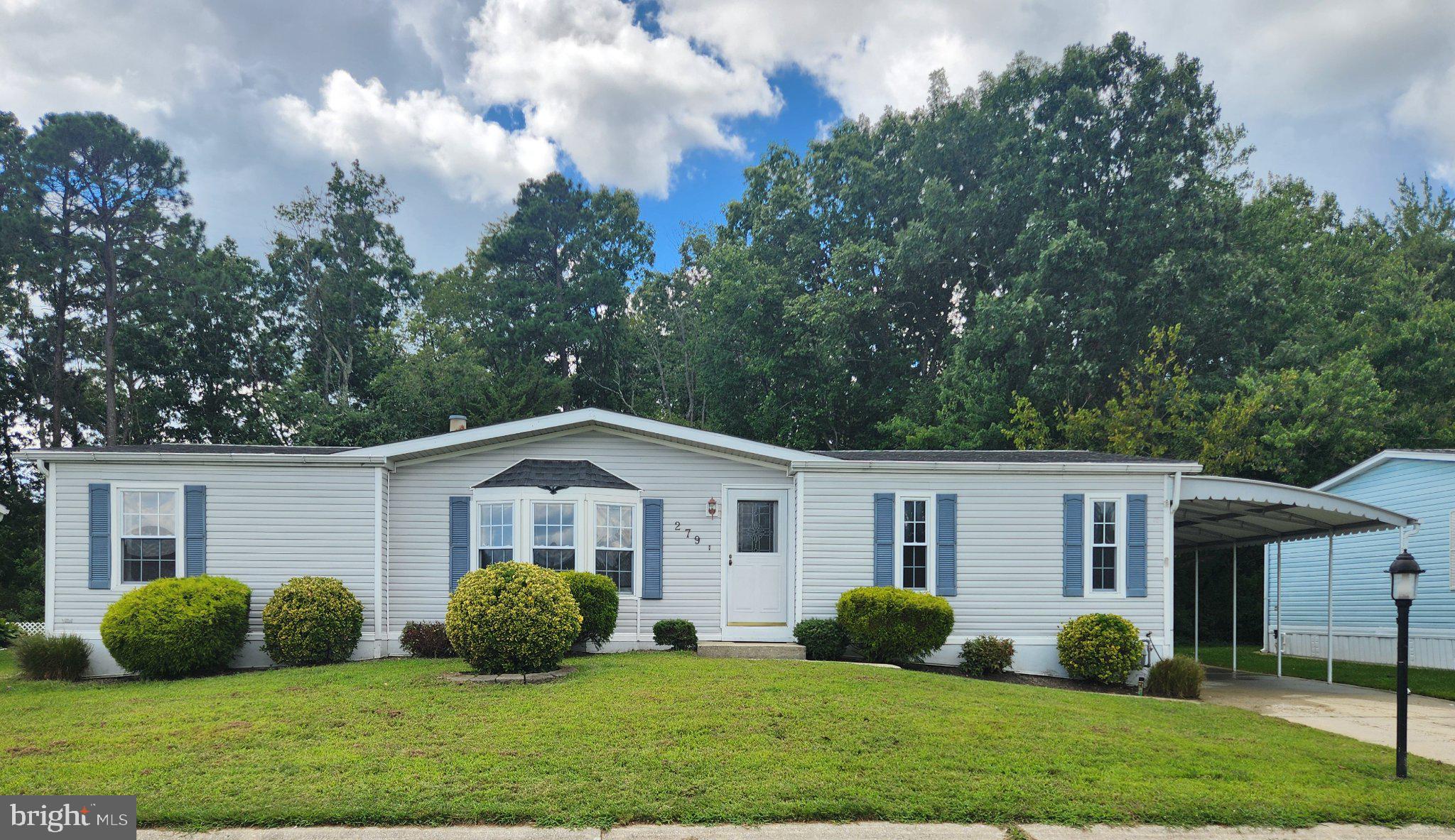 279 MAYFLOWER DRIVE
