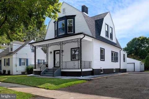 Photo of 43 W Upper Ferry Road, EWING, NJ 08628 (MLS # NJME2065166)