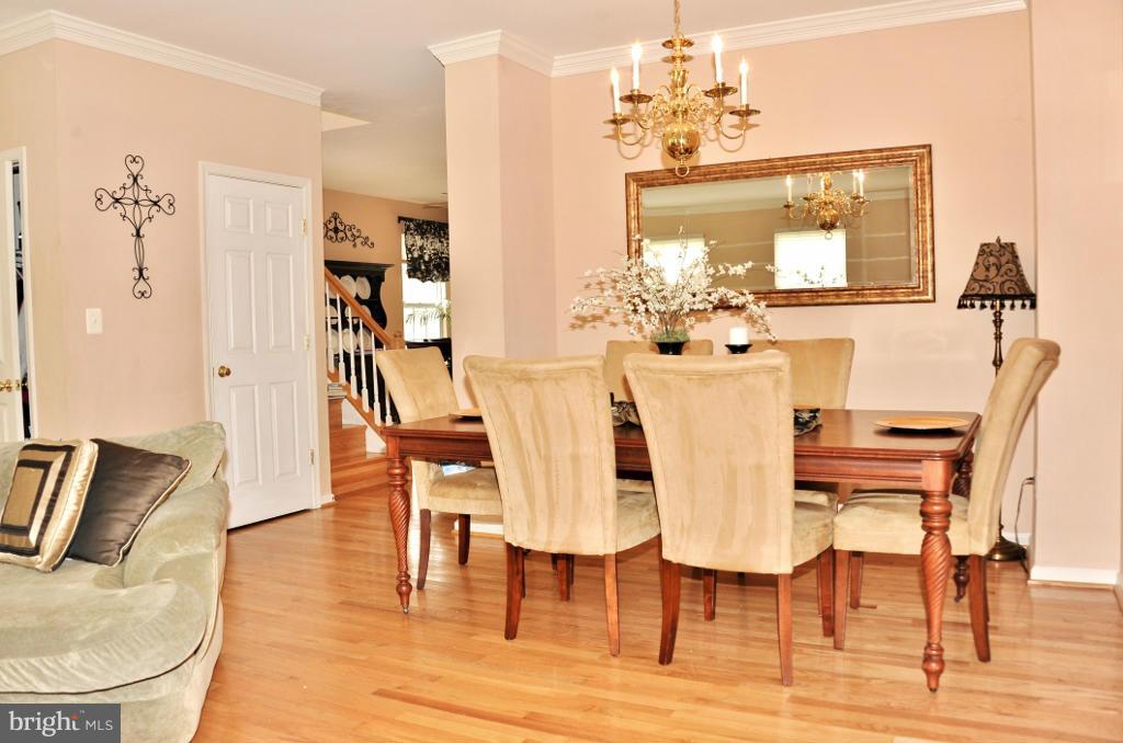 KINGSTOWNE - Residential Lease