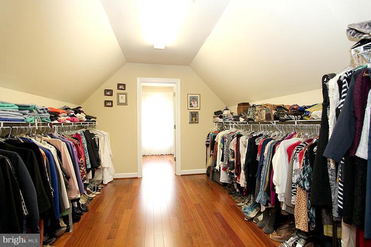 CABIN JOHN PARK - Residential Lease