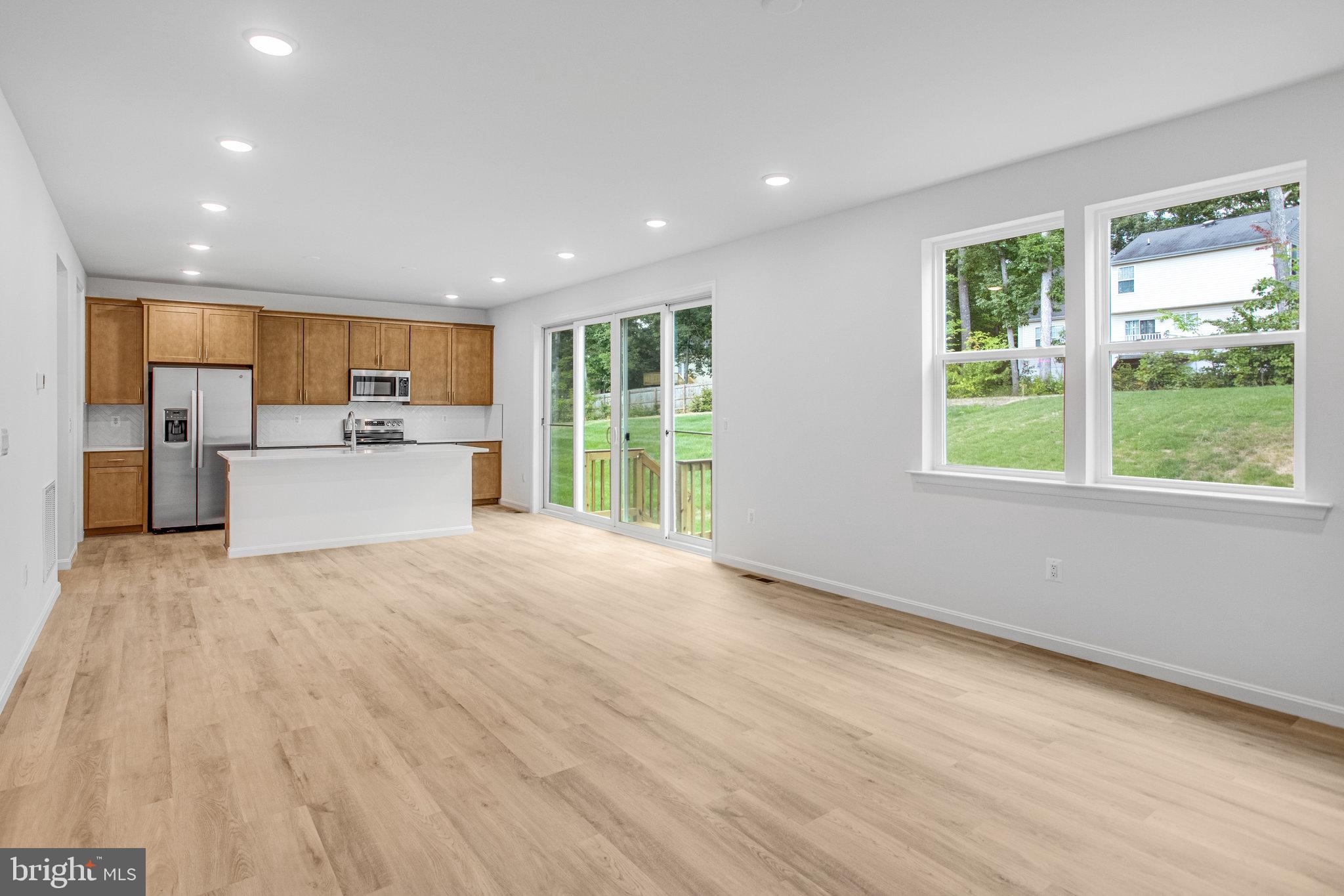 WILDERNESS SHORES - Residential