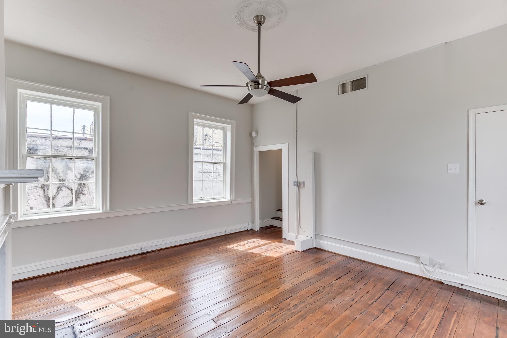 DOWNTOWN FREDERICKSBURG - Residential Lease