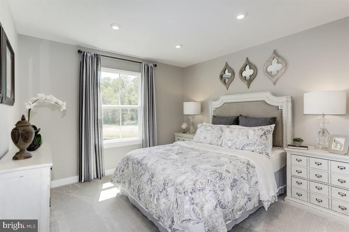 MAGNESS MILL - Residential