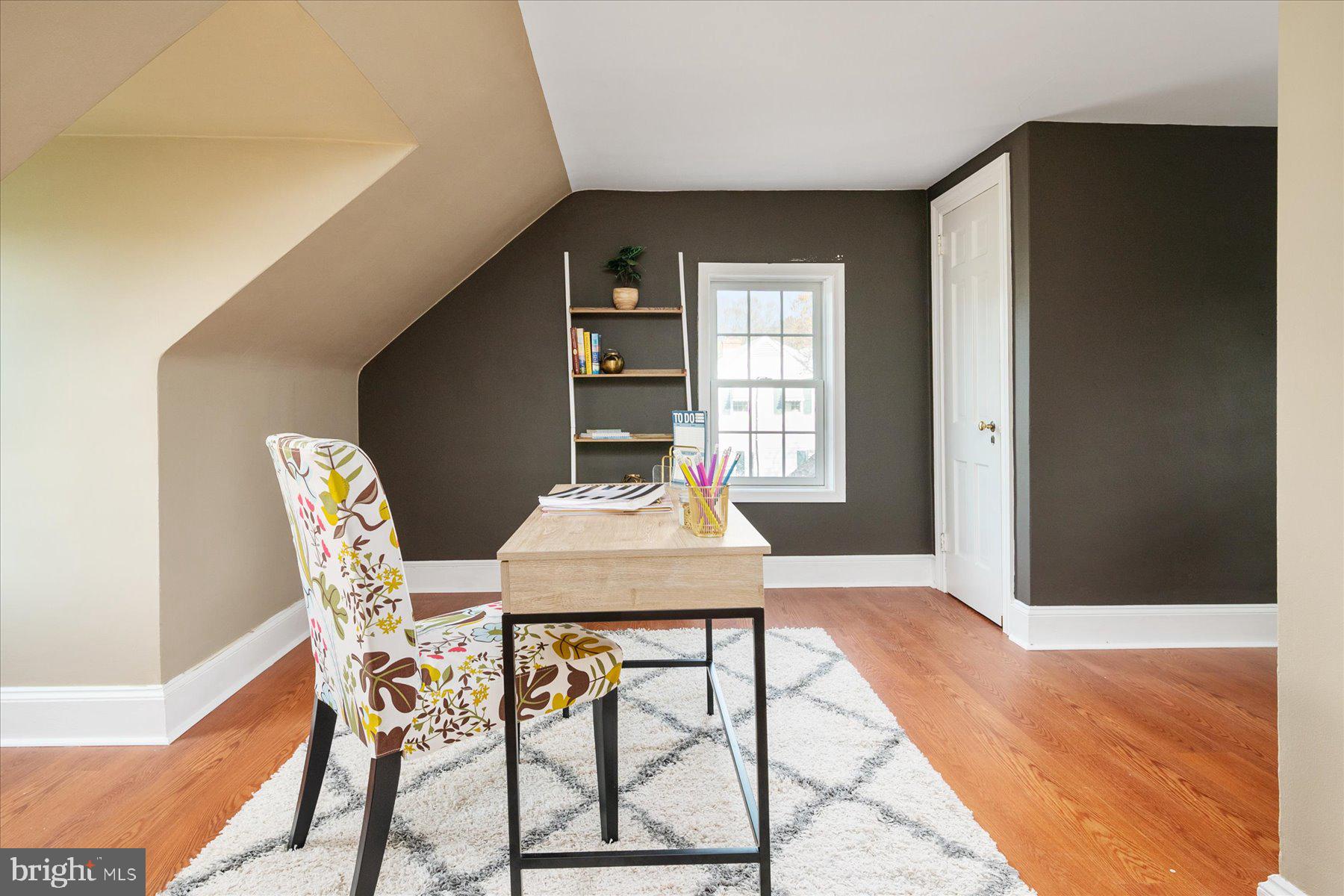 CENTREVILLE HEIGHTS - Residential