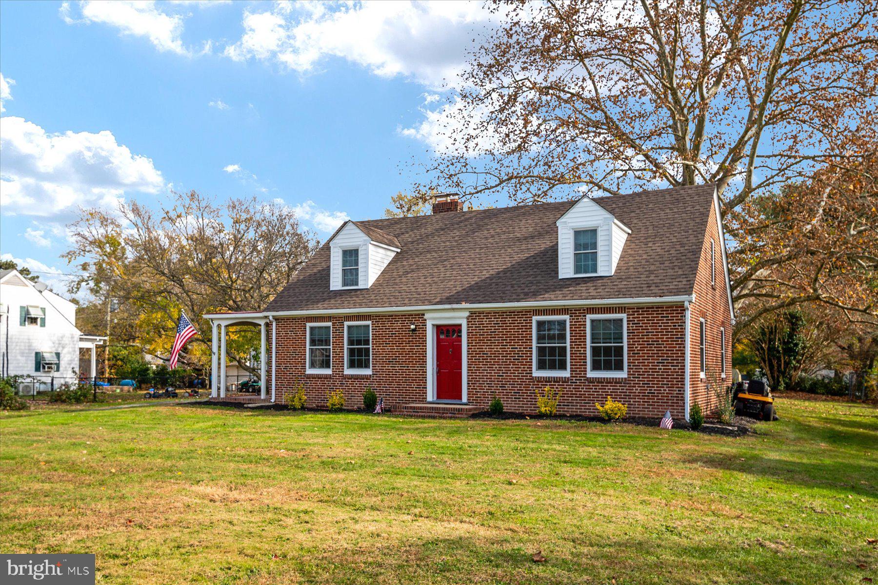 CENTREVILLE HEIGHTS - Residential