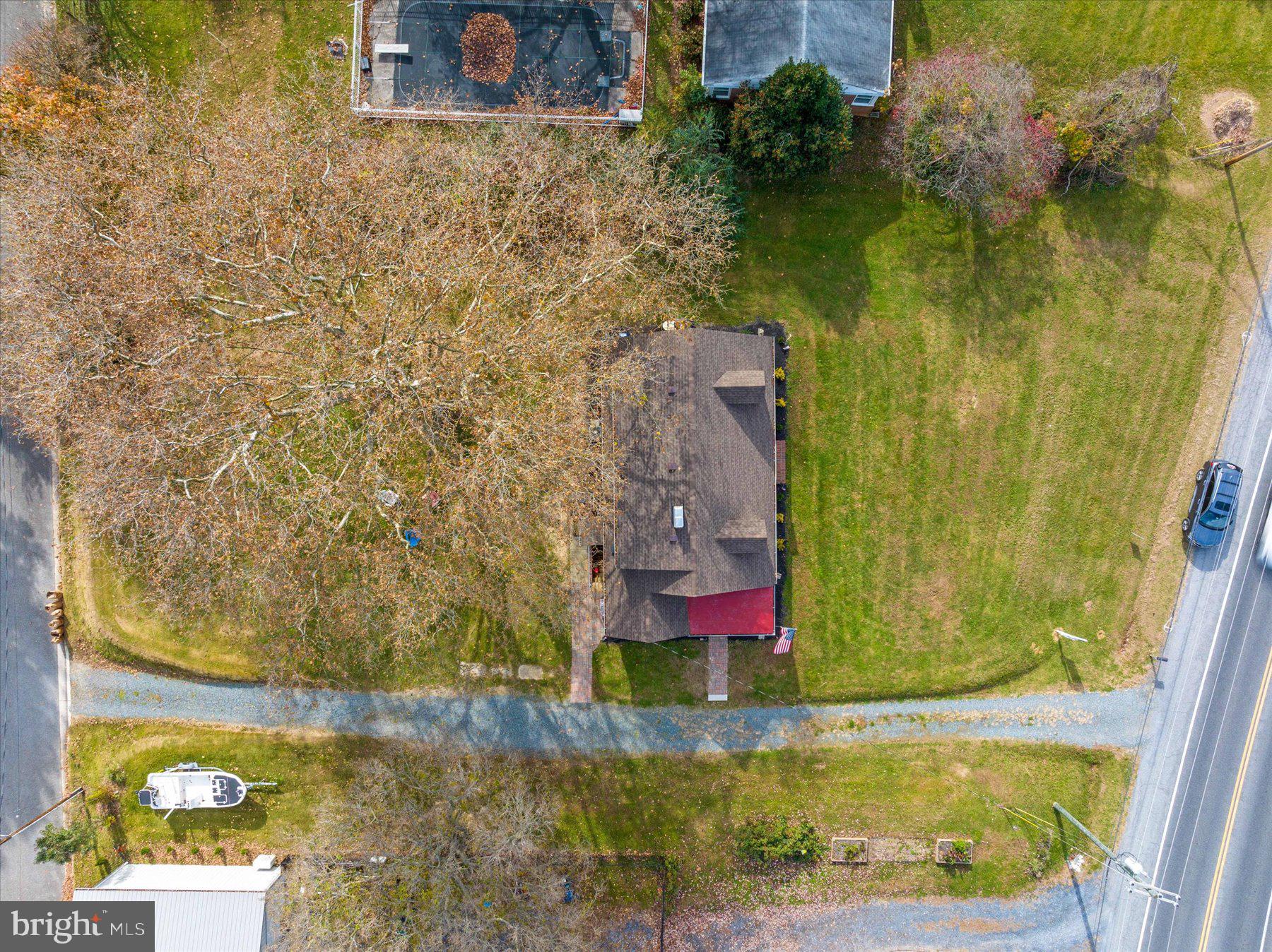 CENTREVILLE HEIGHTS - Residential