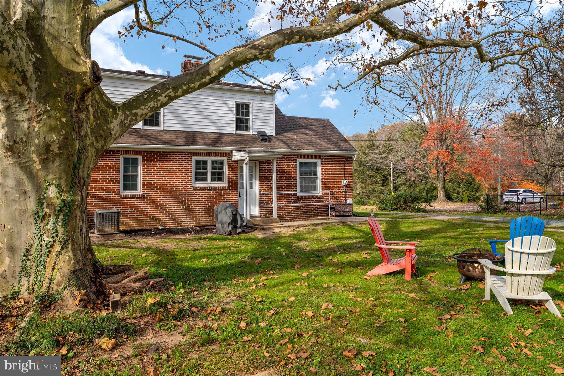 CENTREVILLE HEIGHTS - Residential