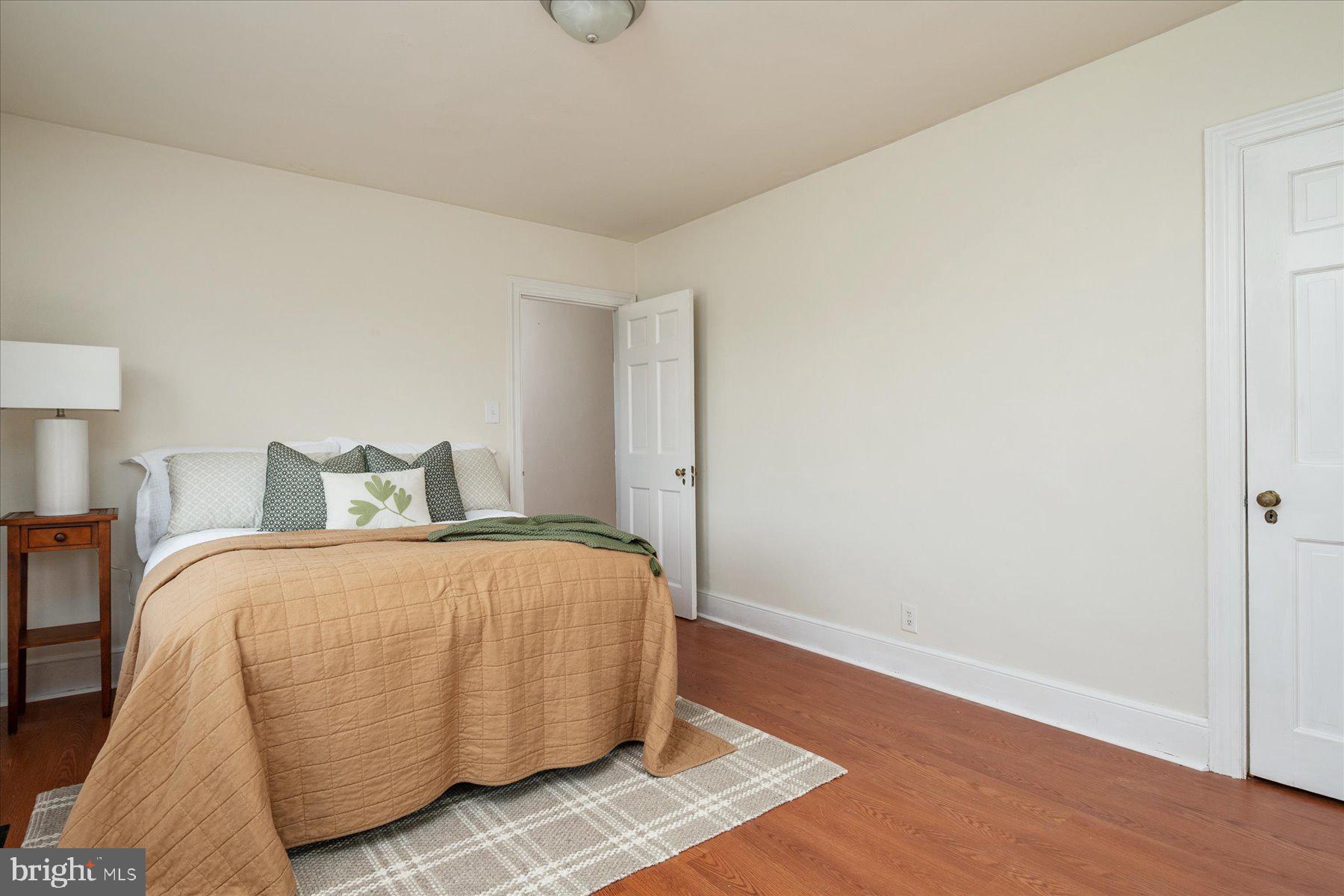 CENTREVILLE HEIGHTS - Residential