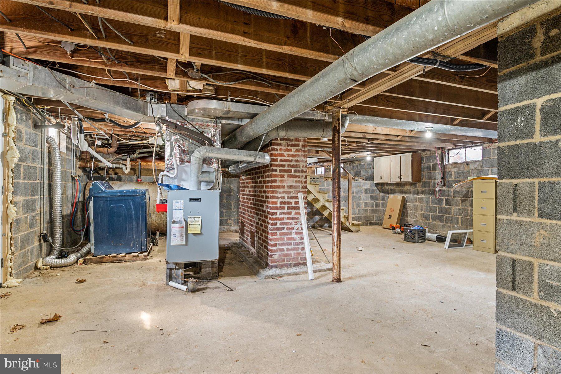 CENTREVILLE HEIGHTS - Residential