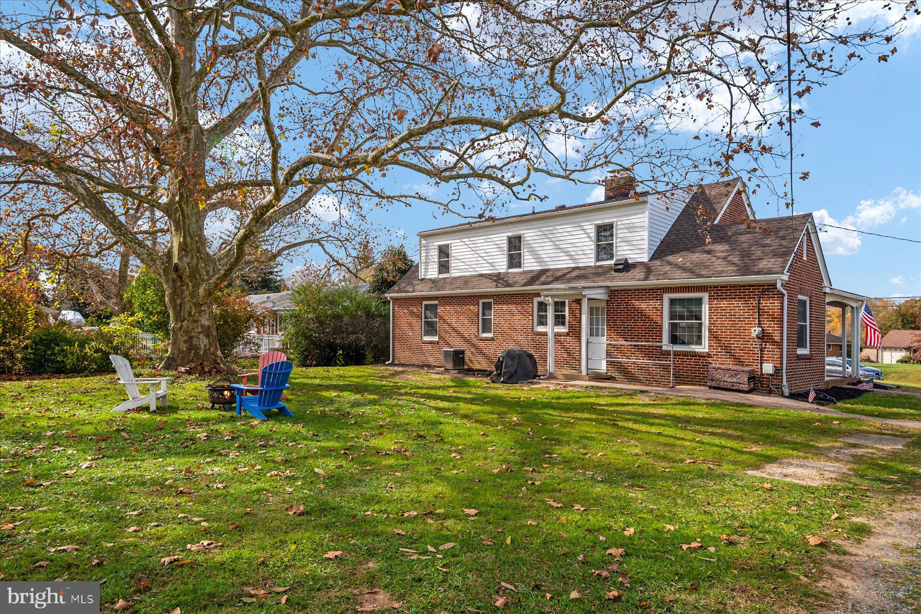 CENTREVILLE HEIGHTS - Residential