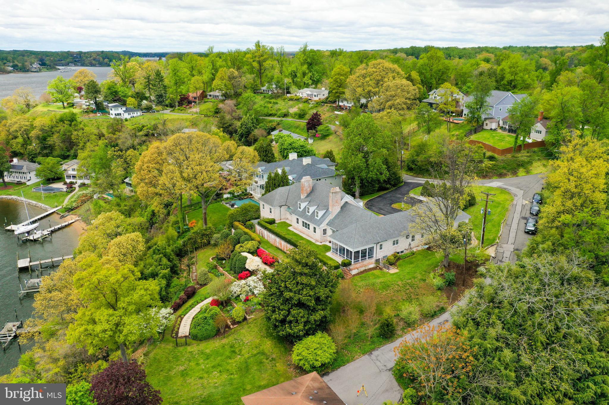 WINCHESTER ON THE SEVERN - Residential
