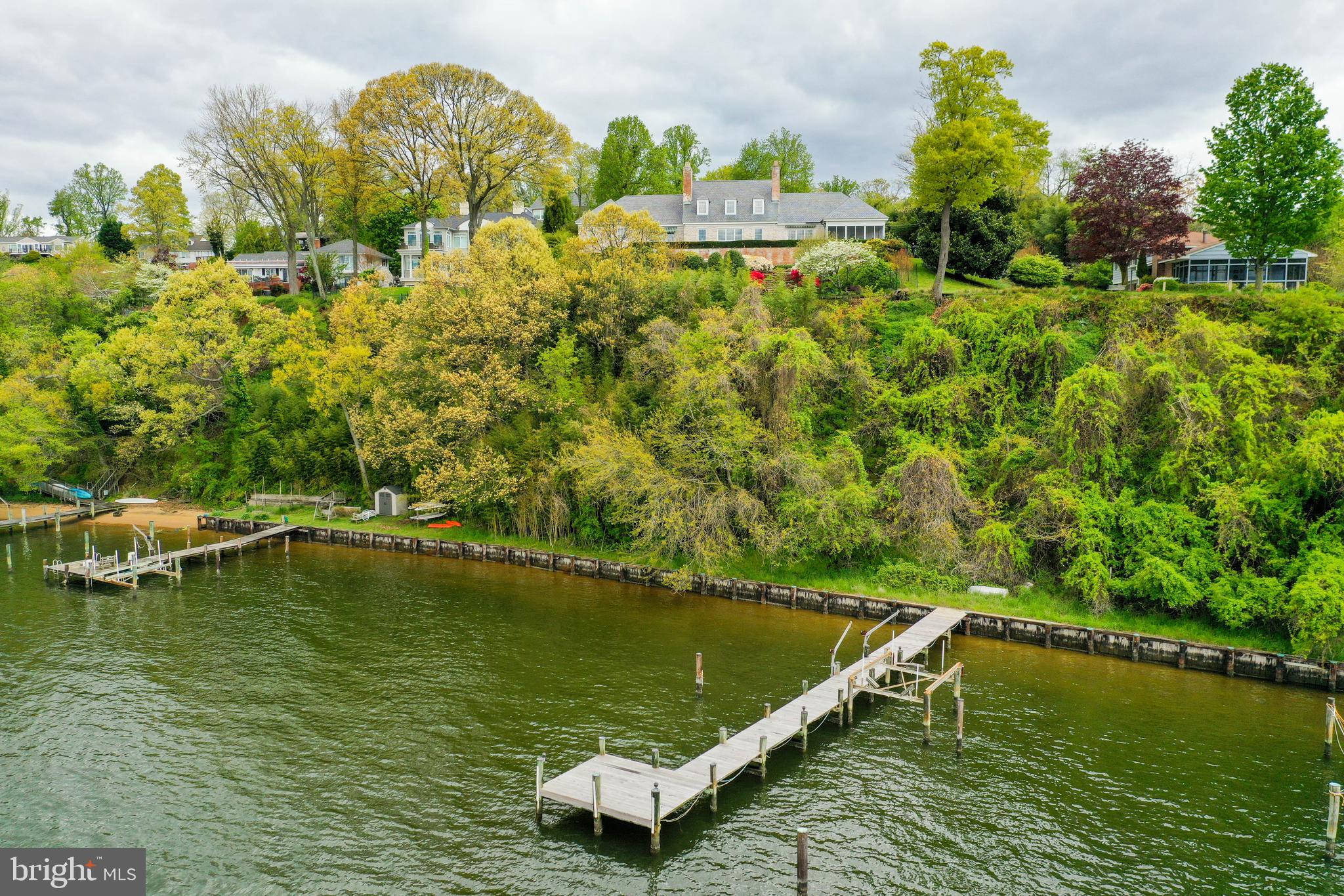 WINCHESTER ON THE SEVERN - Residential