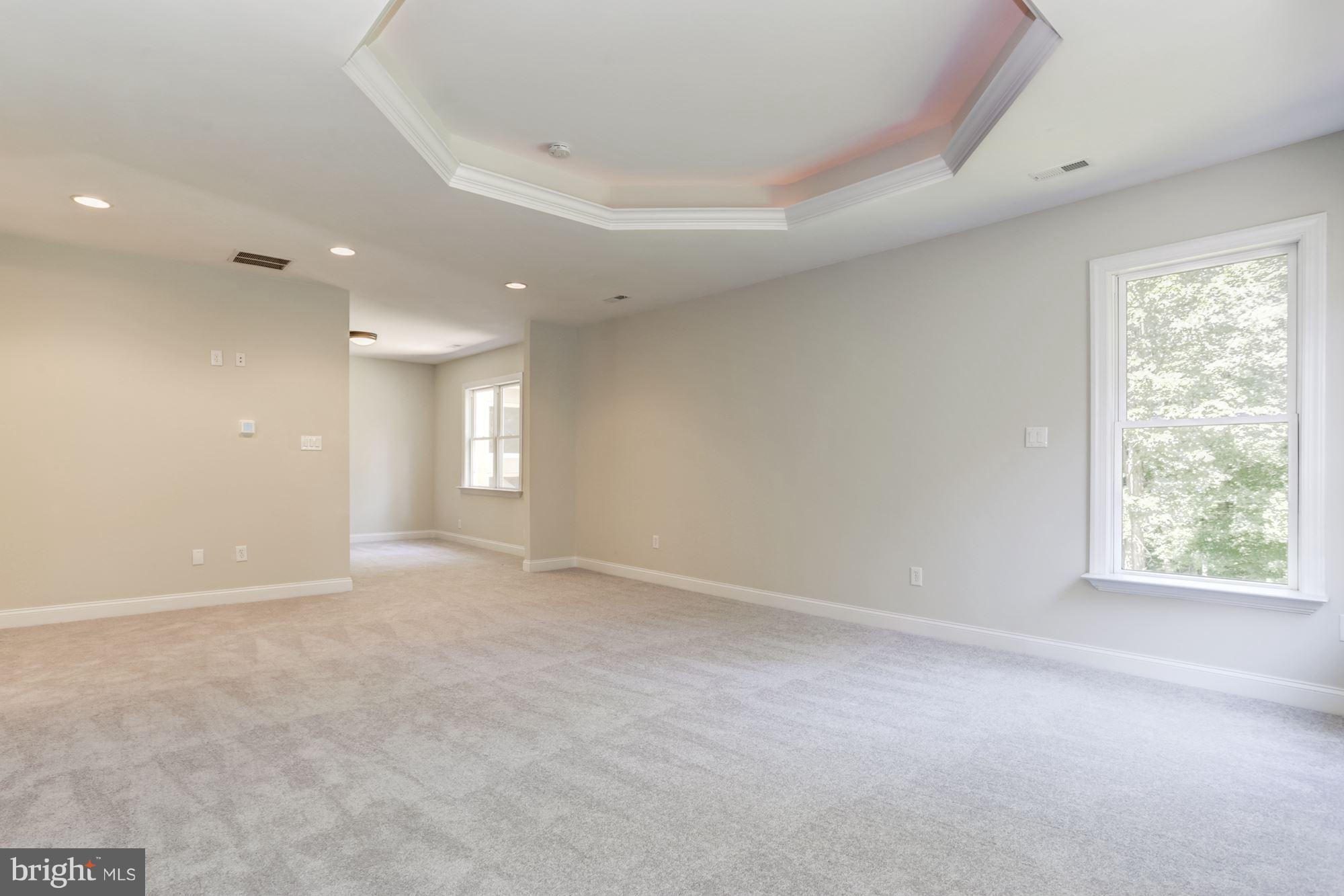 SENECA HIGHLANDS - Residential