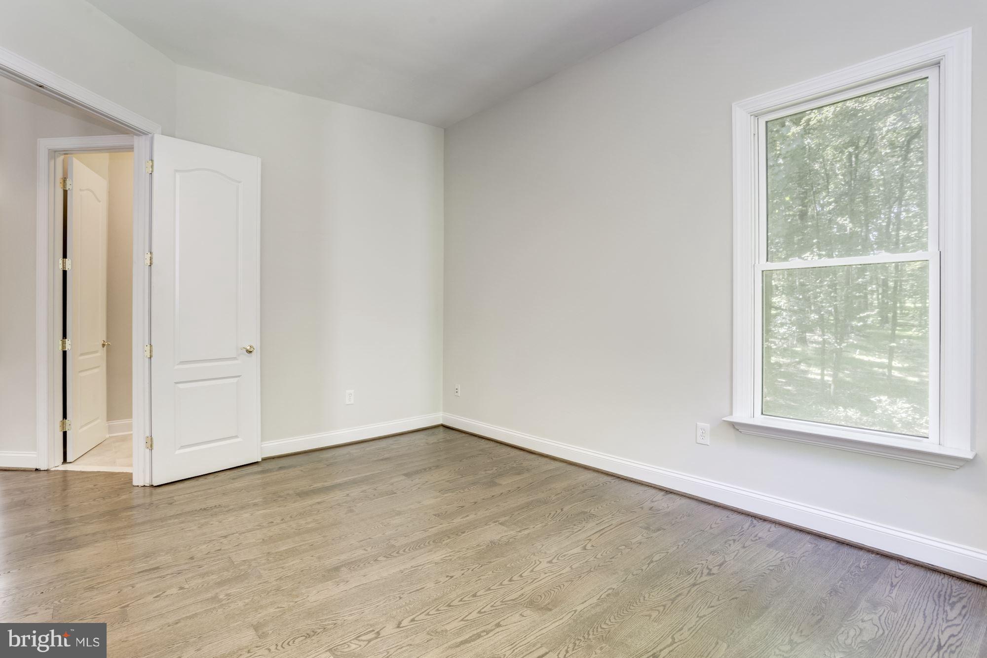 SENECA HIGHLANDS - Residential