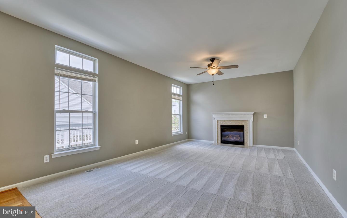 NEW TOWN MEADOWS - Residential Lease