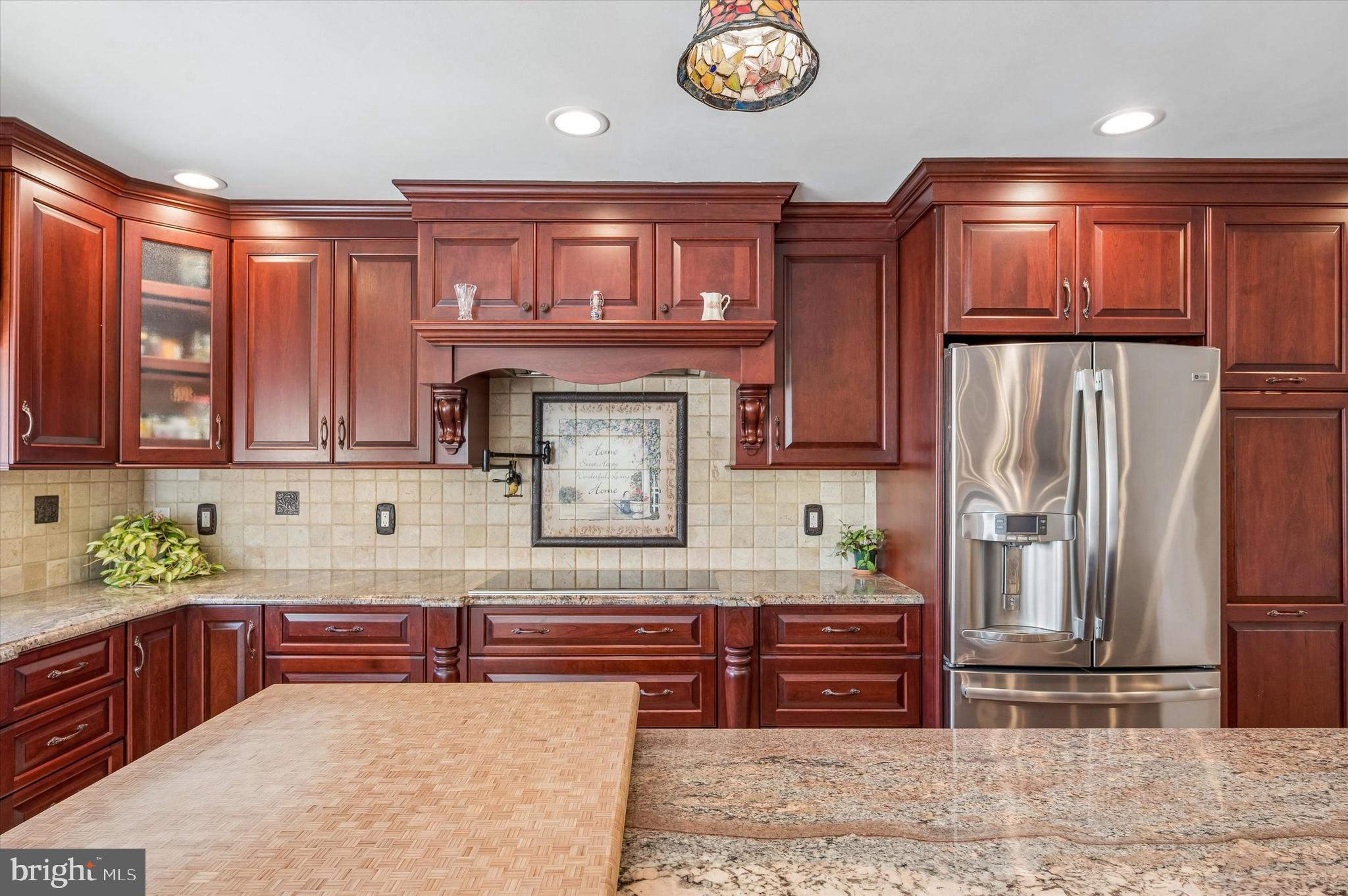 OLDE MARPLE ESTATE - Residential