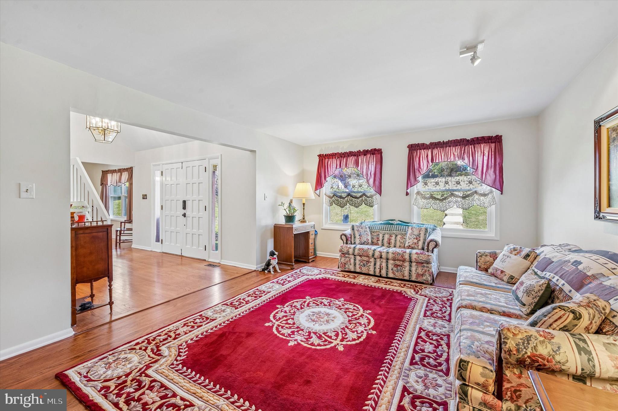 OLDE MARPLE ESTATE - Residential