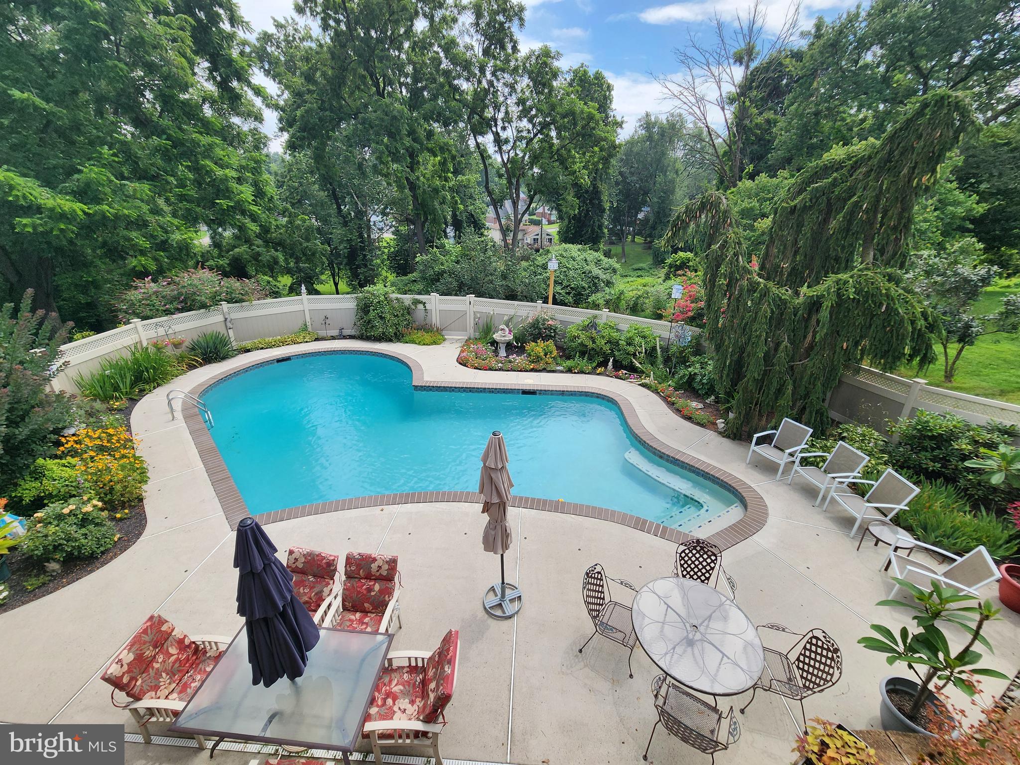 OLDE MARPLE ESTATE - Residential