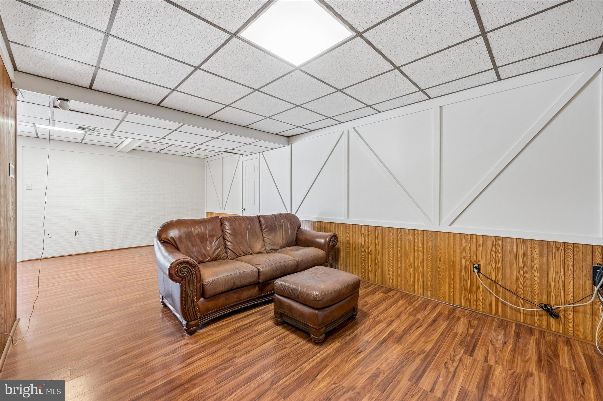 OLDE MARPLE ESTATE - Residential