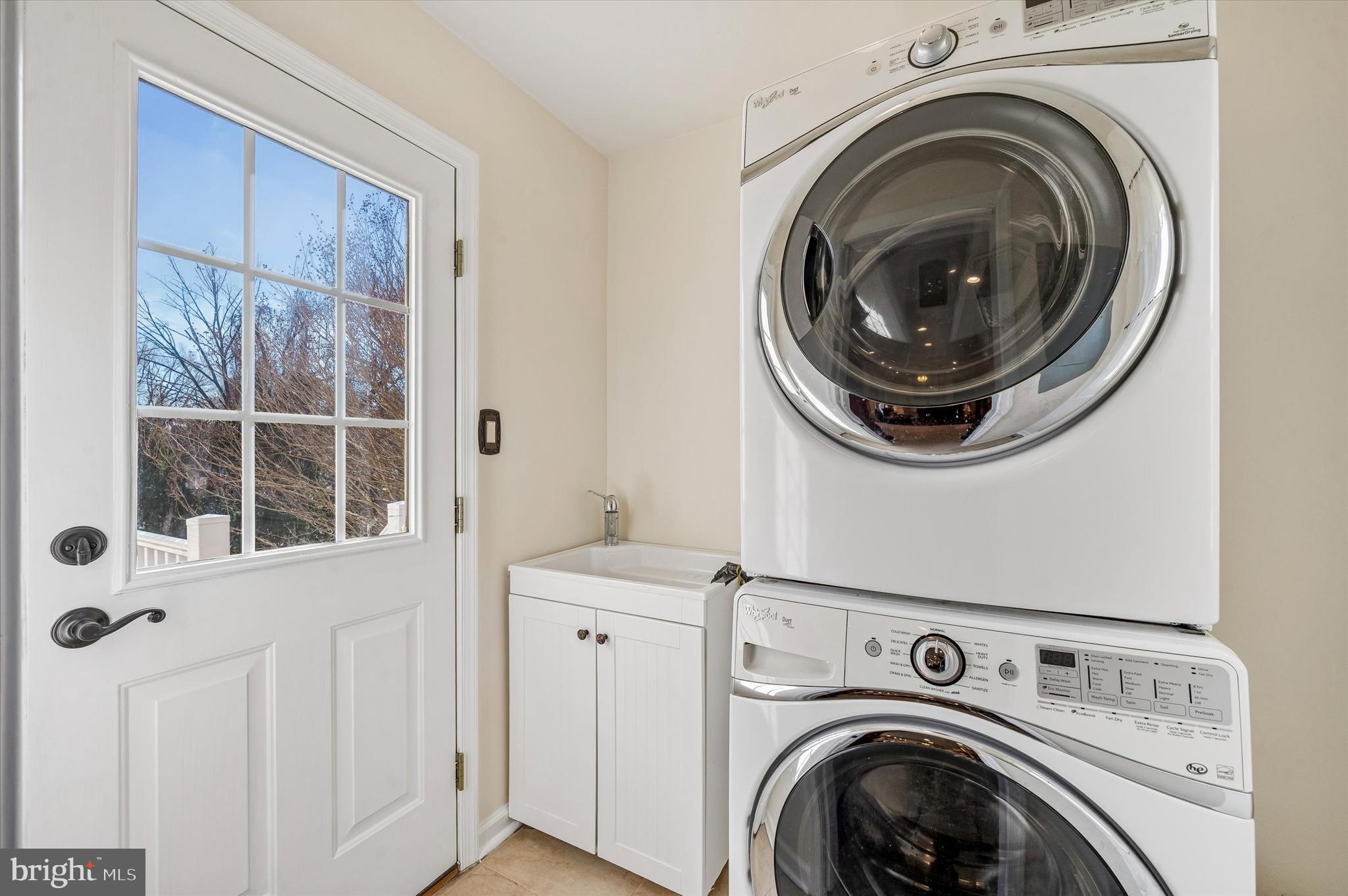 OLDE MARPLE ESTATE - Residential