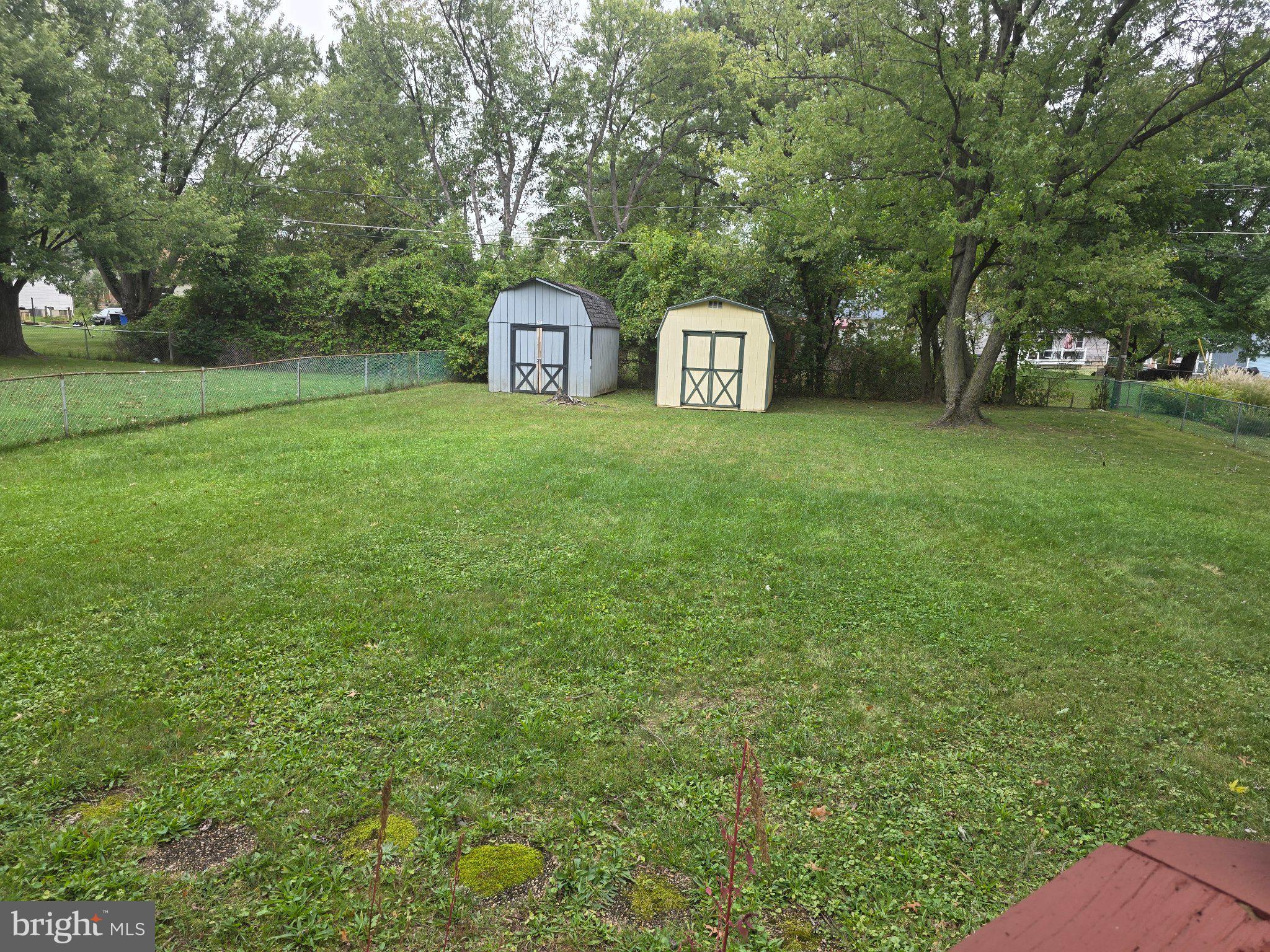 2107 N ROLLING RD 2107