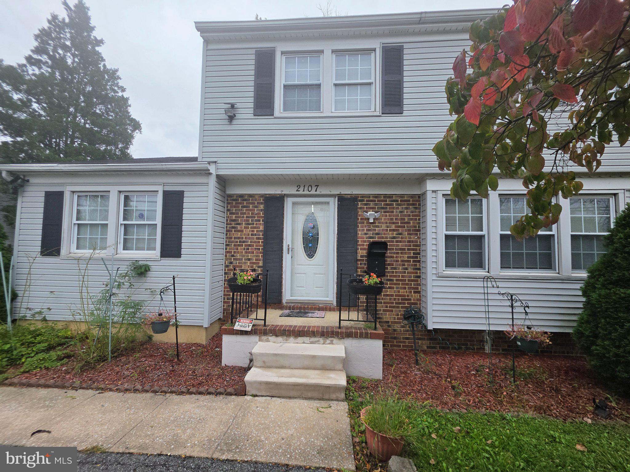 2107 N ROLLING RD 2107