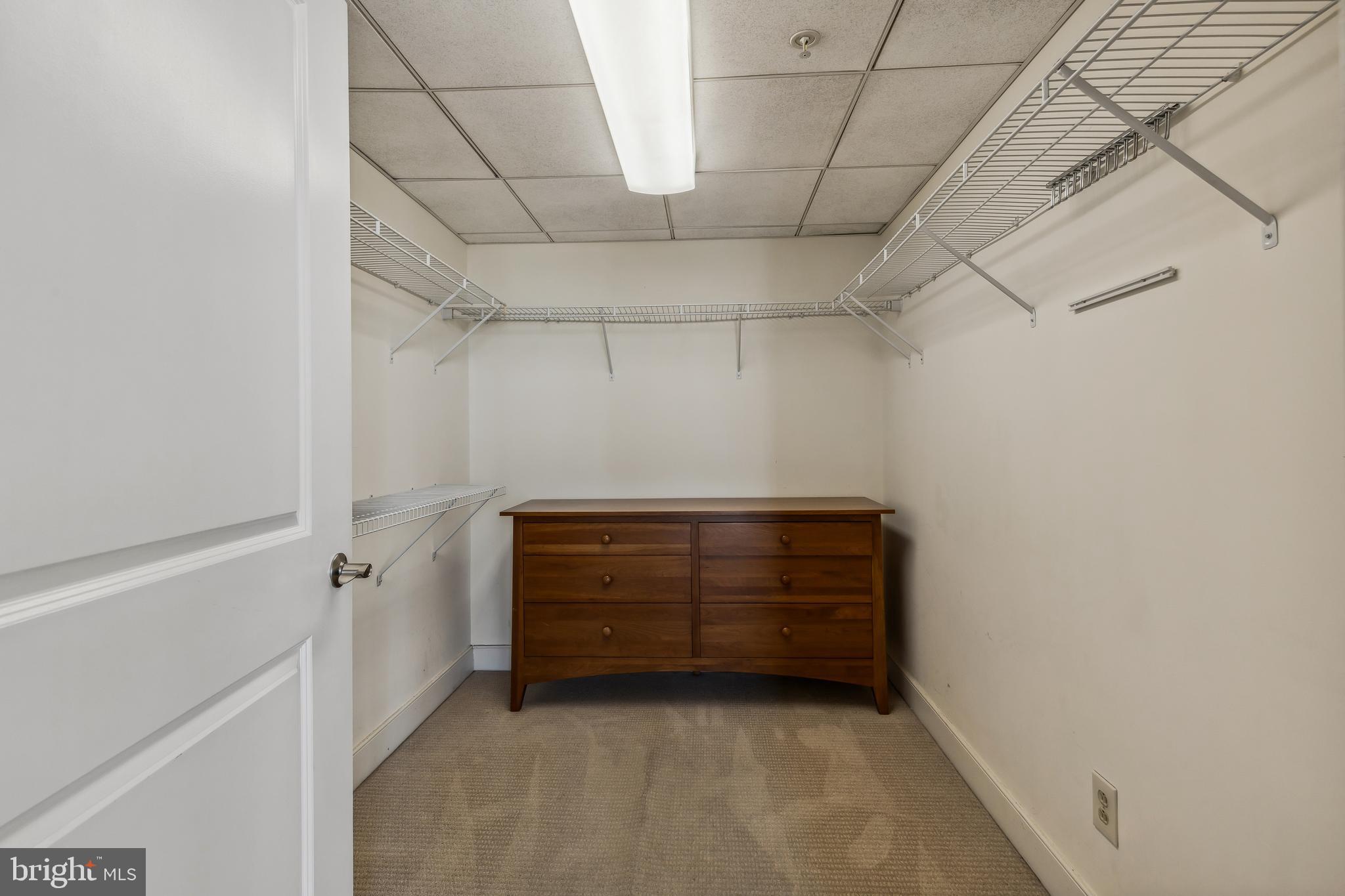 HARBOR EAST - Residential