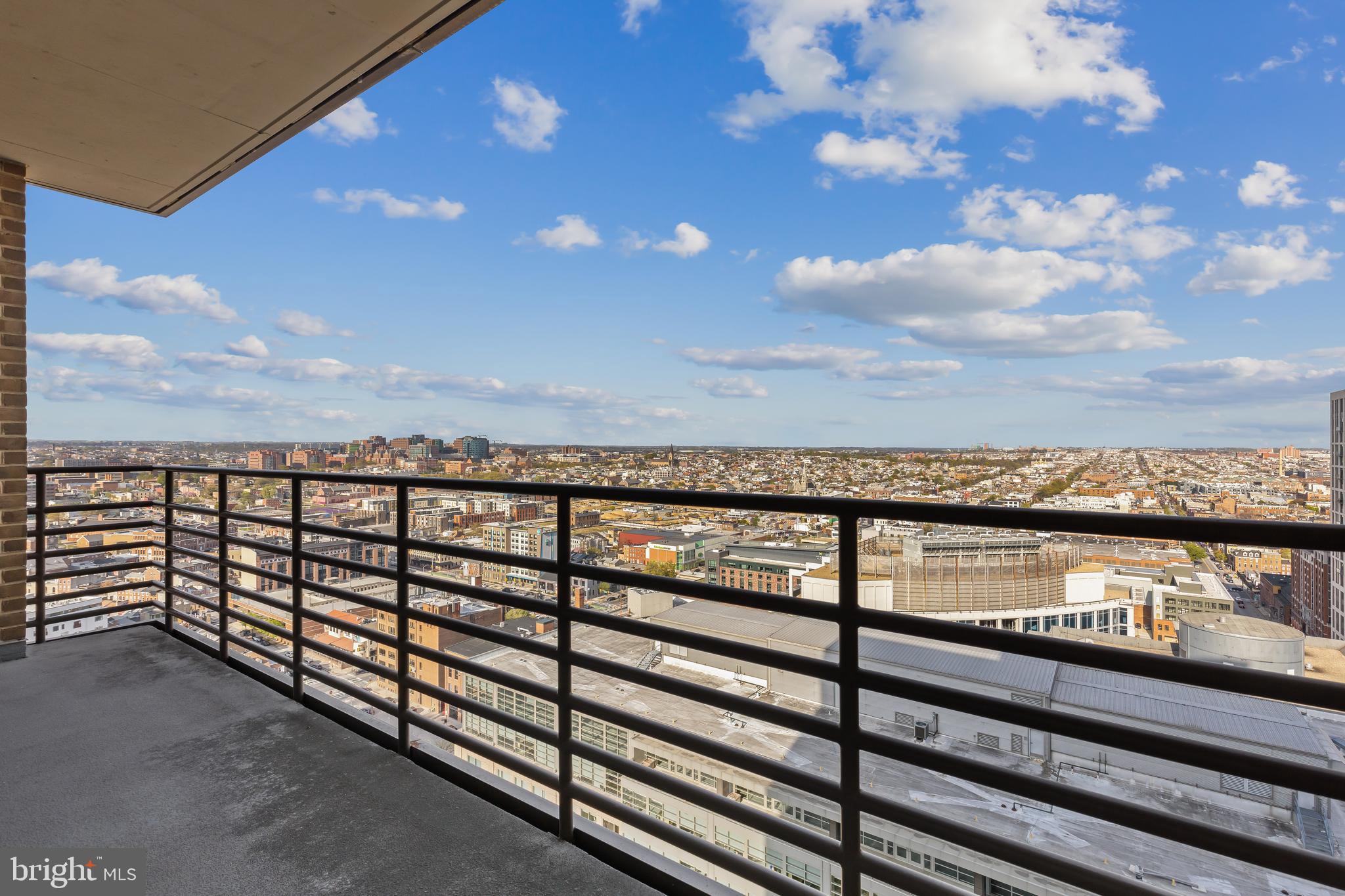 HARBOR EAST - Residential