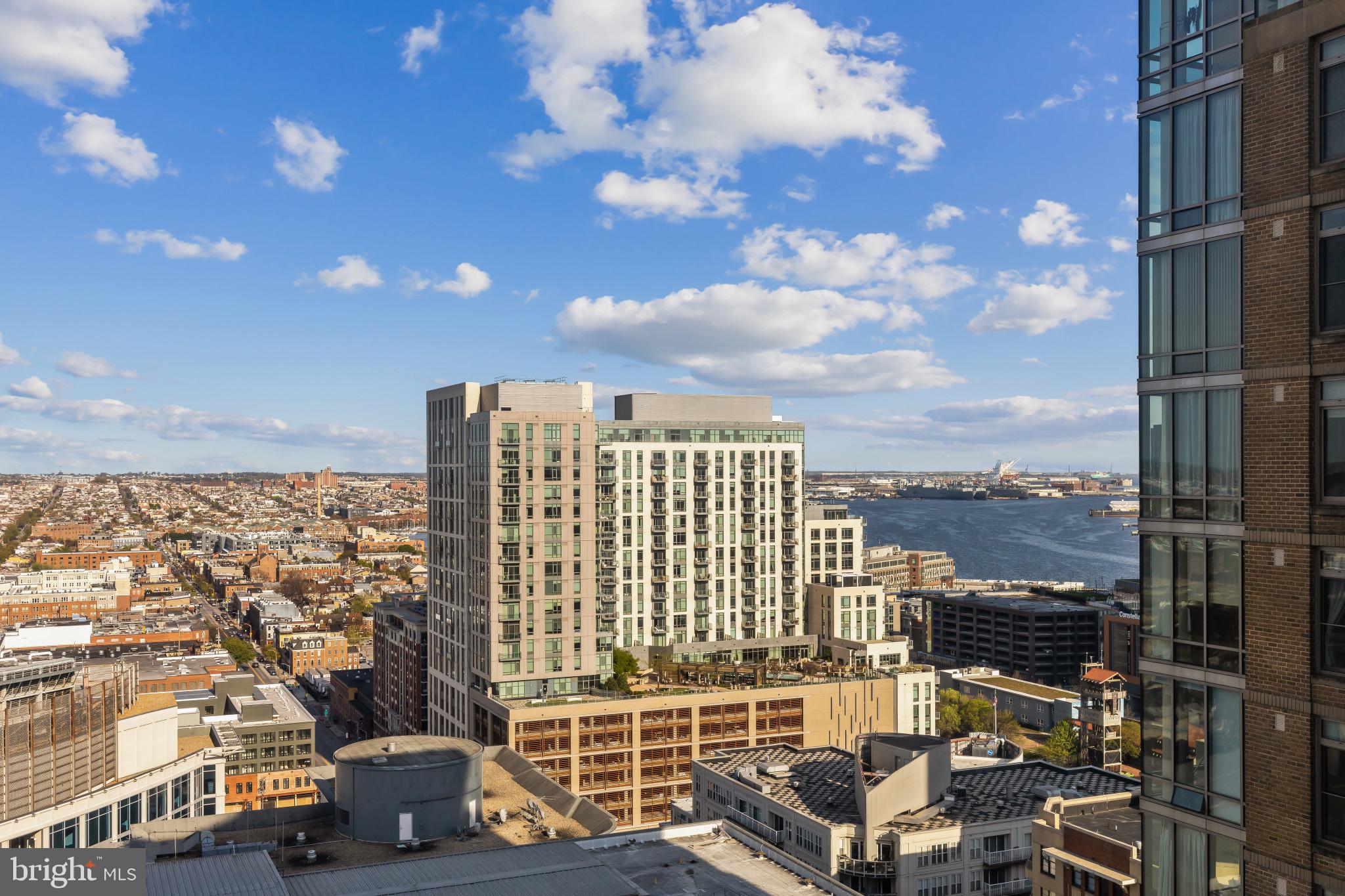 HARBOR EAST - Residential