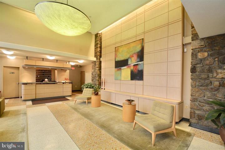 THE RIVIERA OF CHEVY CHASE - Residential Lease