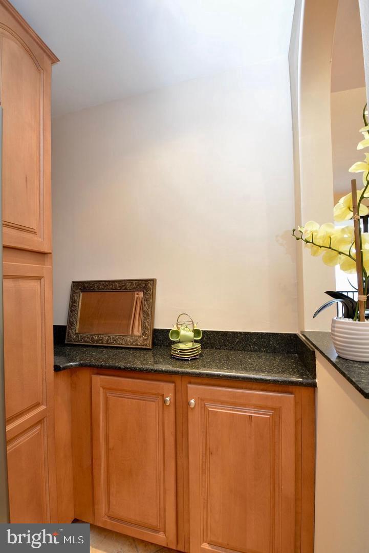 THE RIVIERA OF CHEVY CHASE - Residential Lease