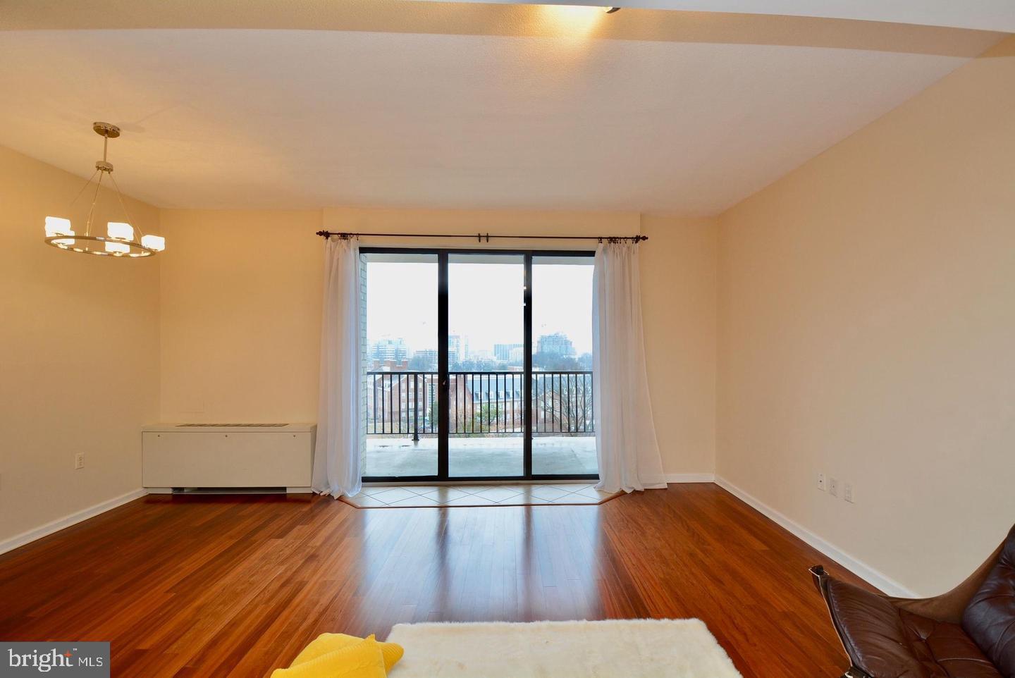 THE RIVIERA OF CHEVY CHASE - Residential Lease