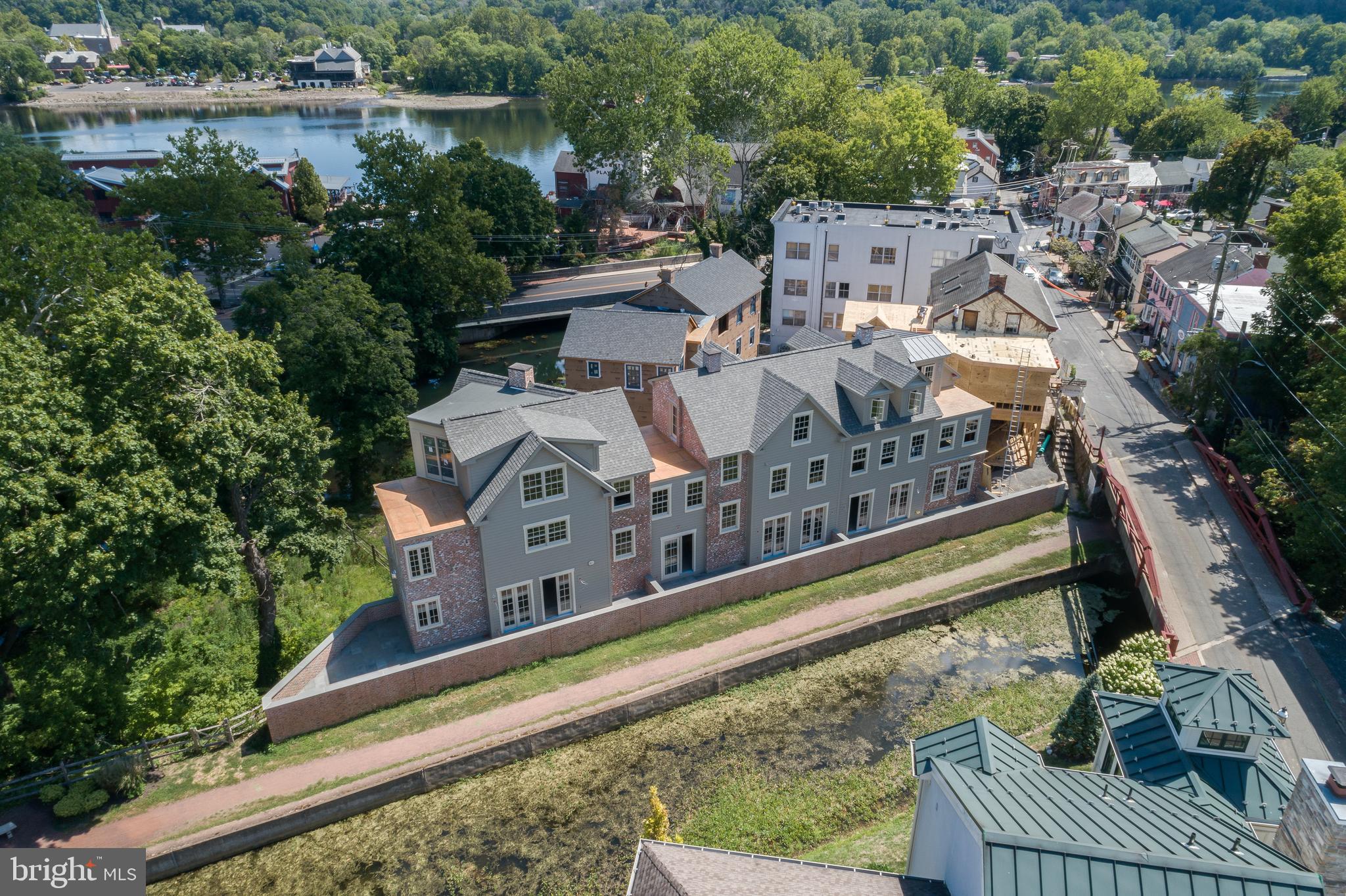 NEW HOPE - Commercial Sale