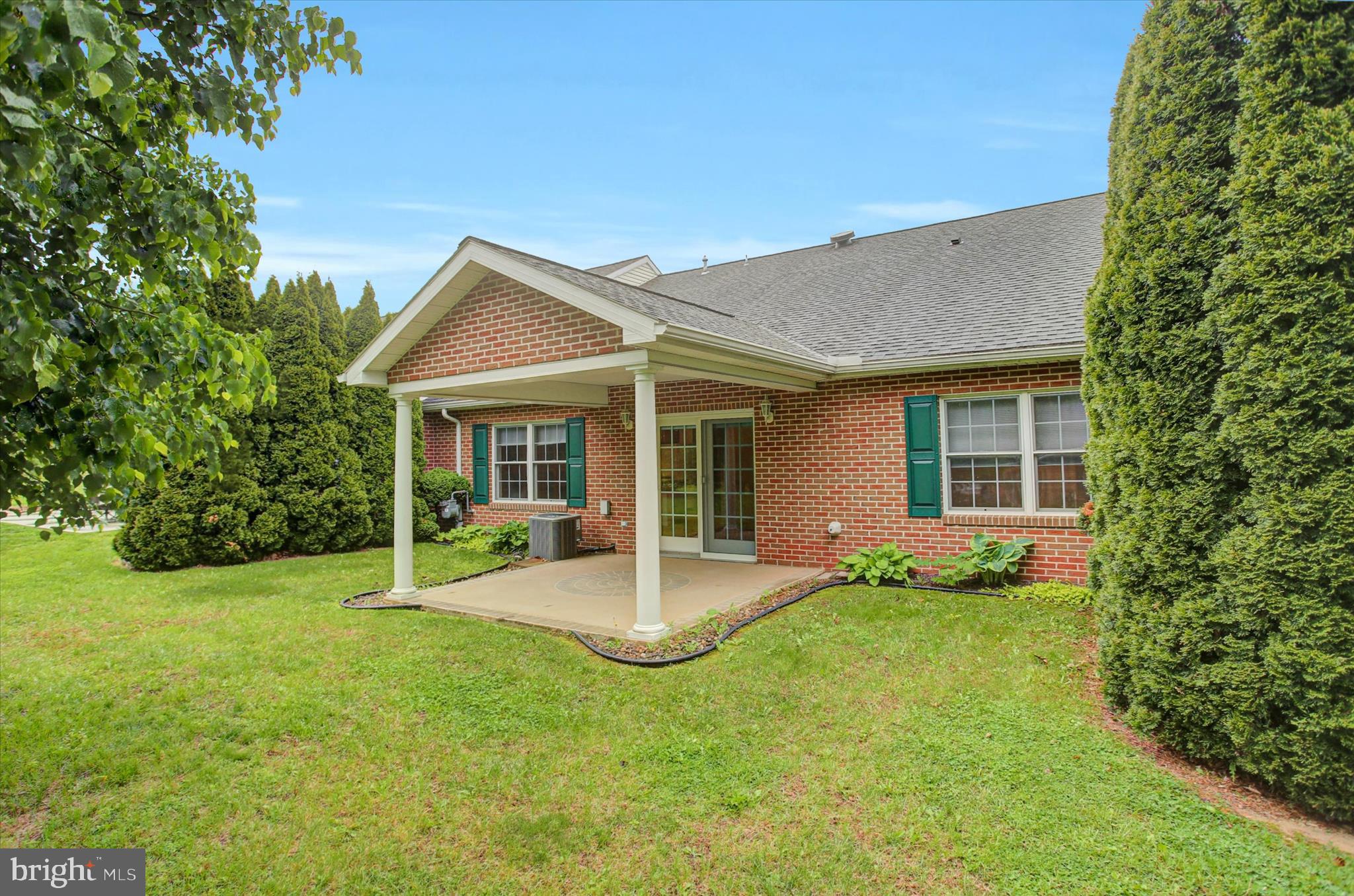 MOSS SPRING ESTATES - Residential