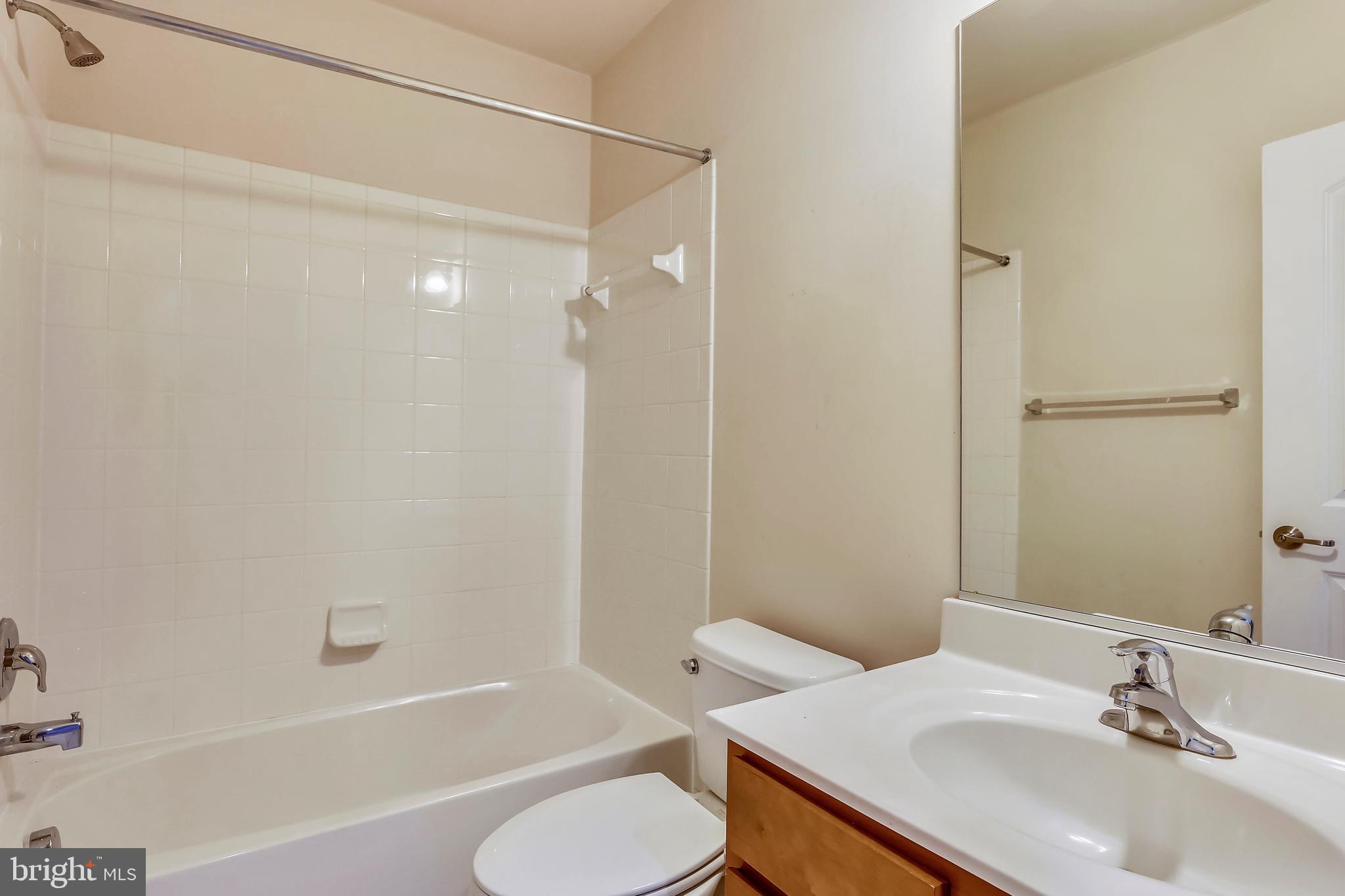 CHANTILLY - Residential Lease