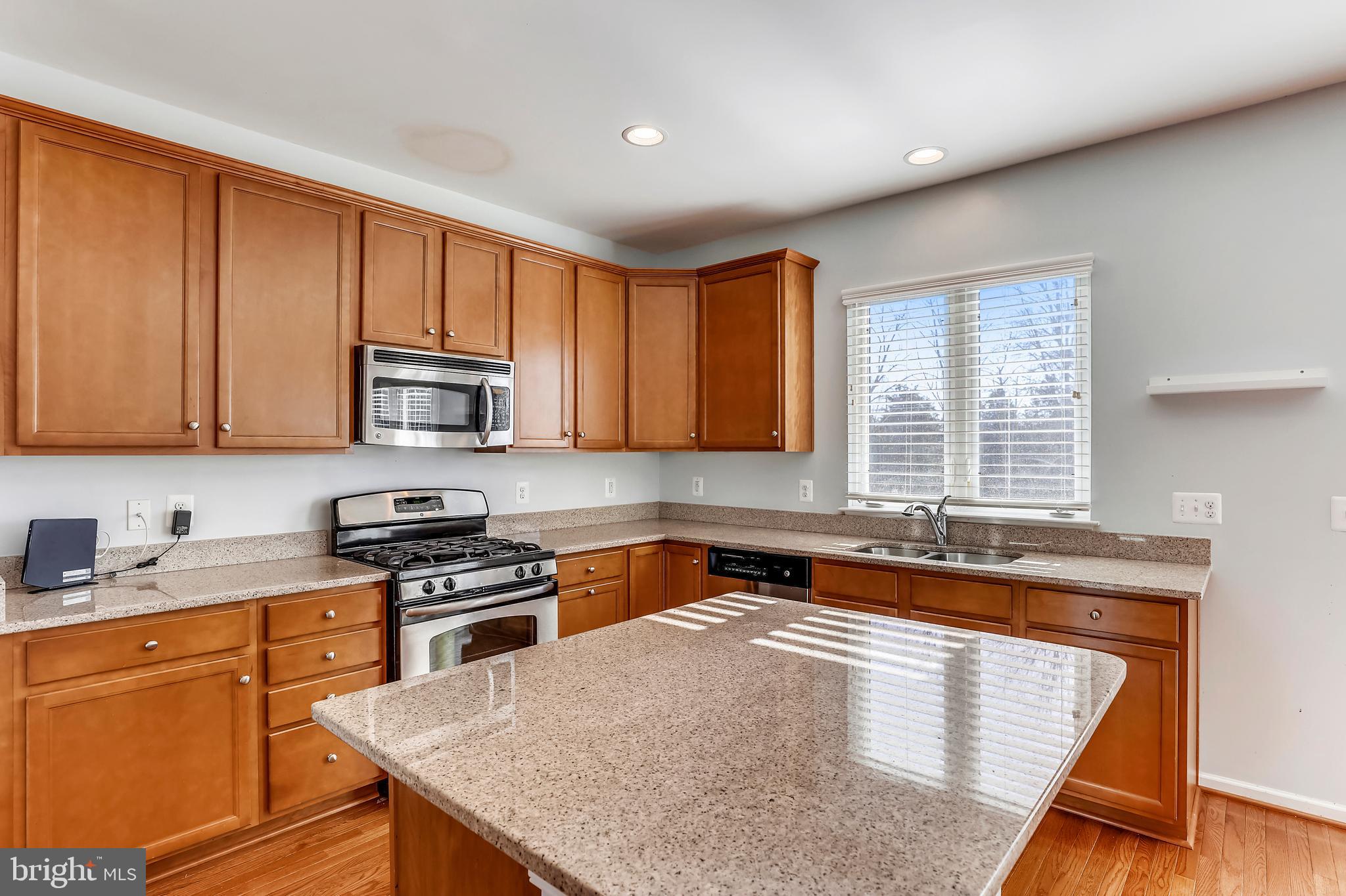 CHANTILLY - Residential Lease