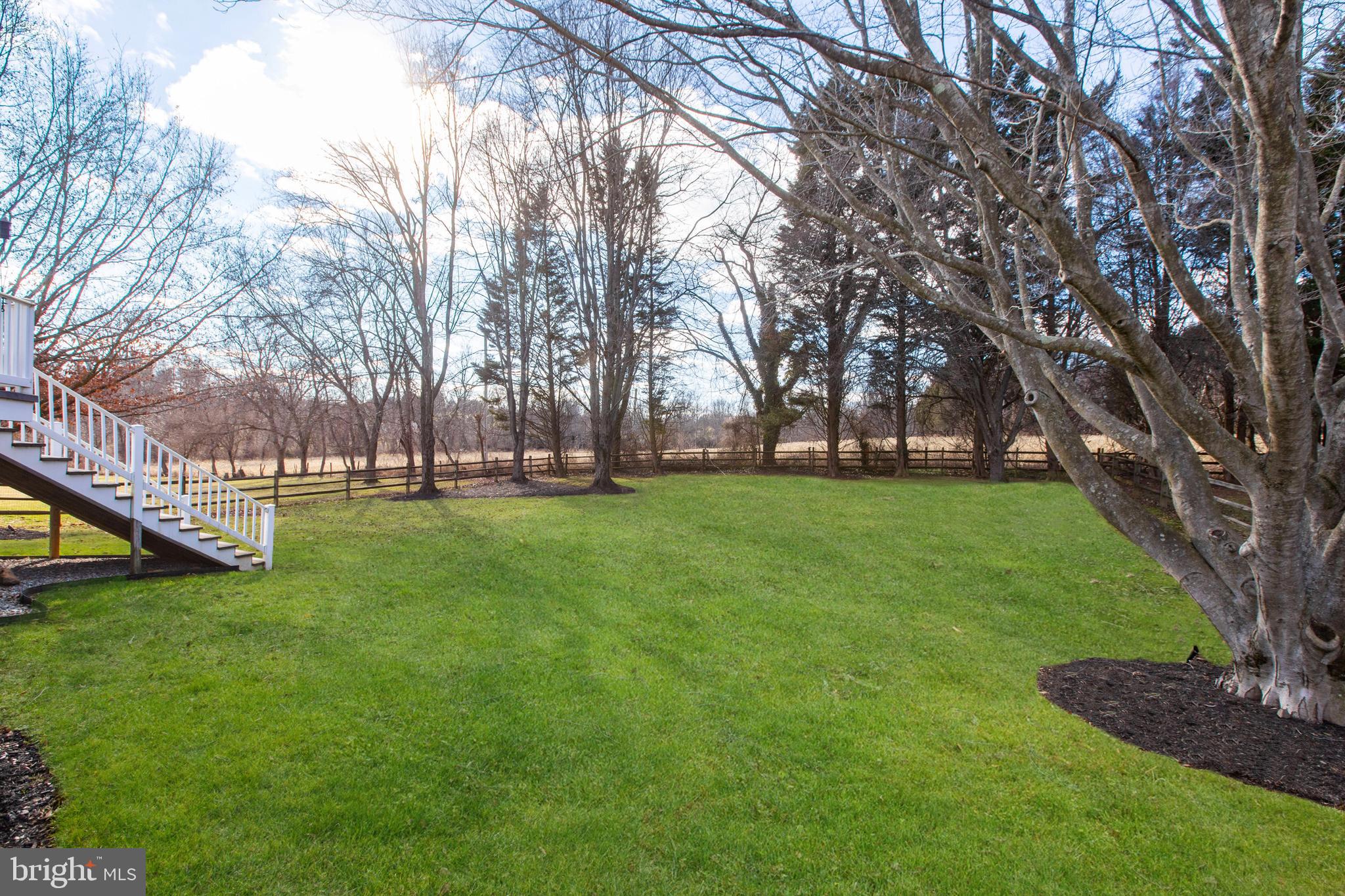 HAMPTON RIDGE - Residential