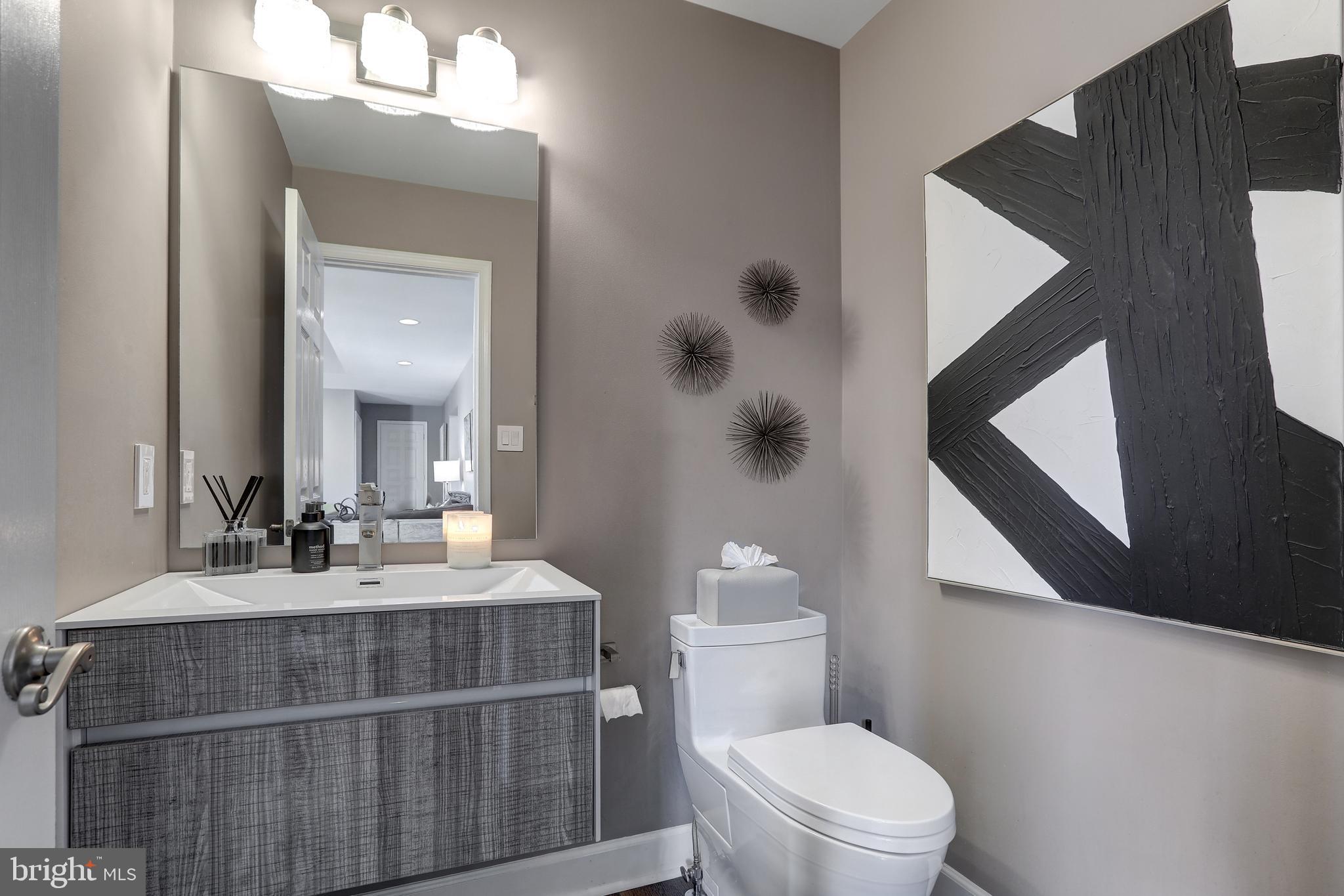 HAMPTON RIDGE - Residential